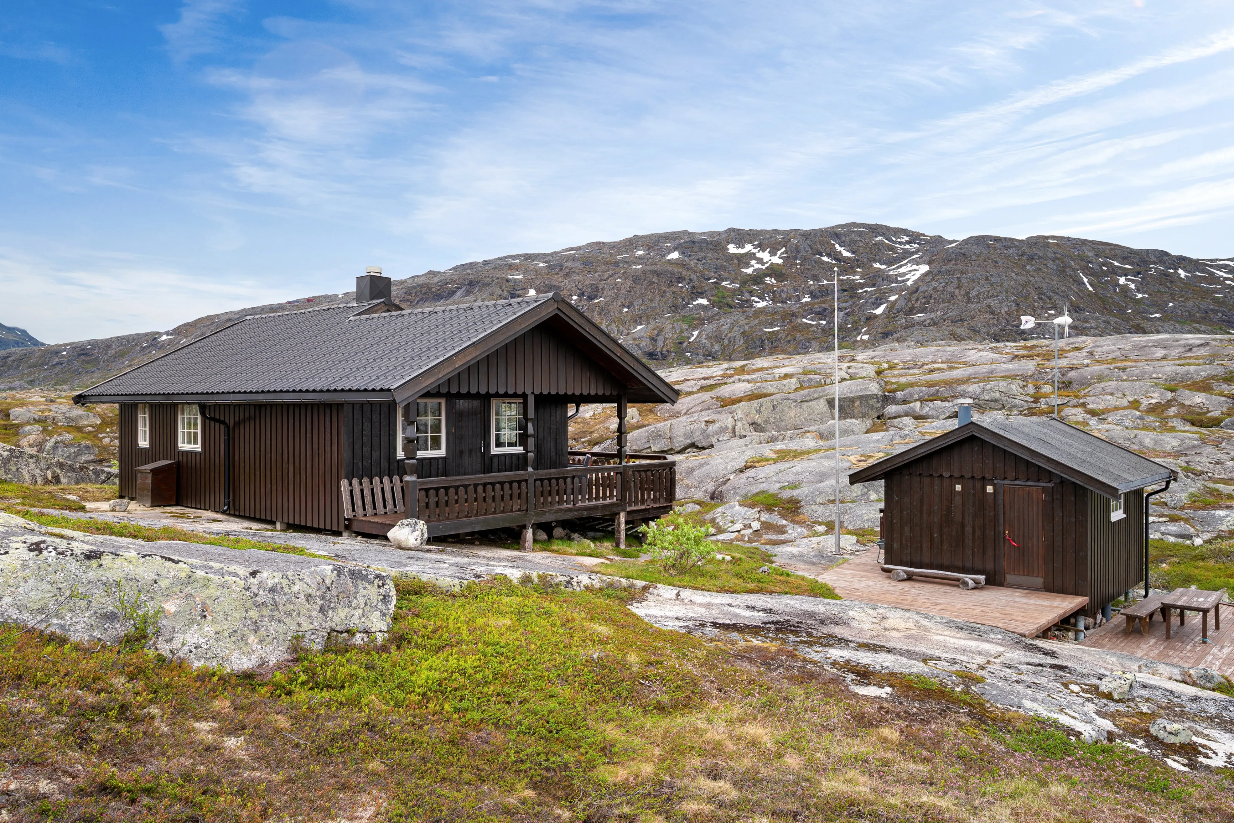 Nordic Cabin with Terrace and Wood Heating in Scenic Narvik - Image 1