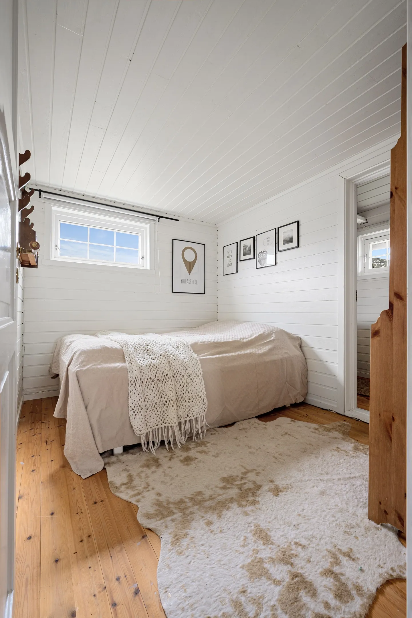 Nordic Cabin with Terrace and Wood Heating in Scenic Narvik - View image 21 of 42