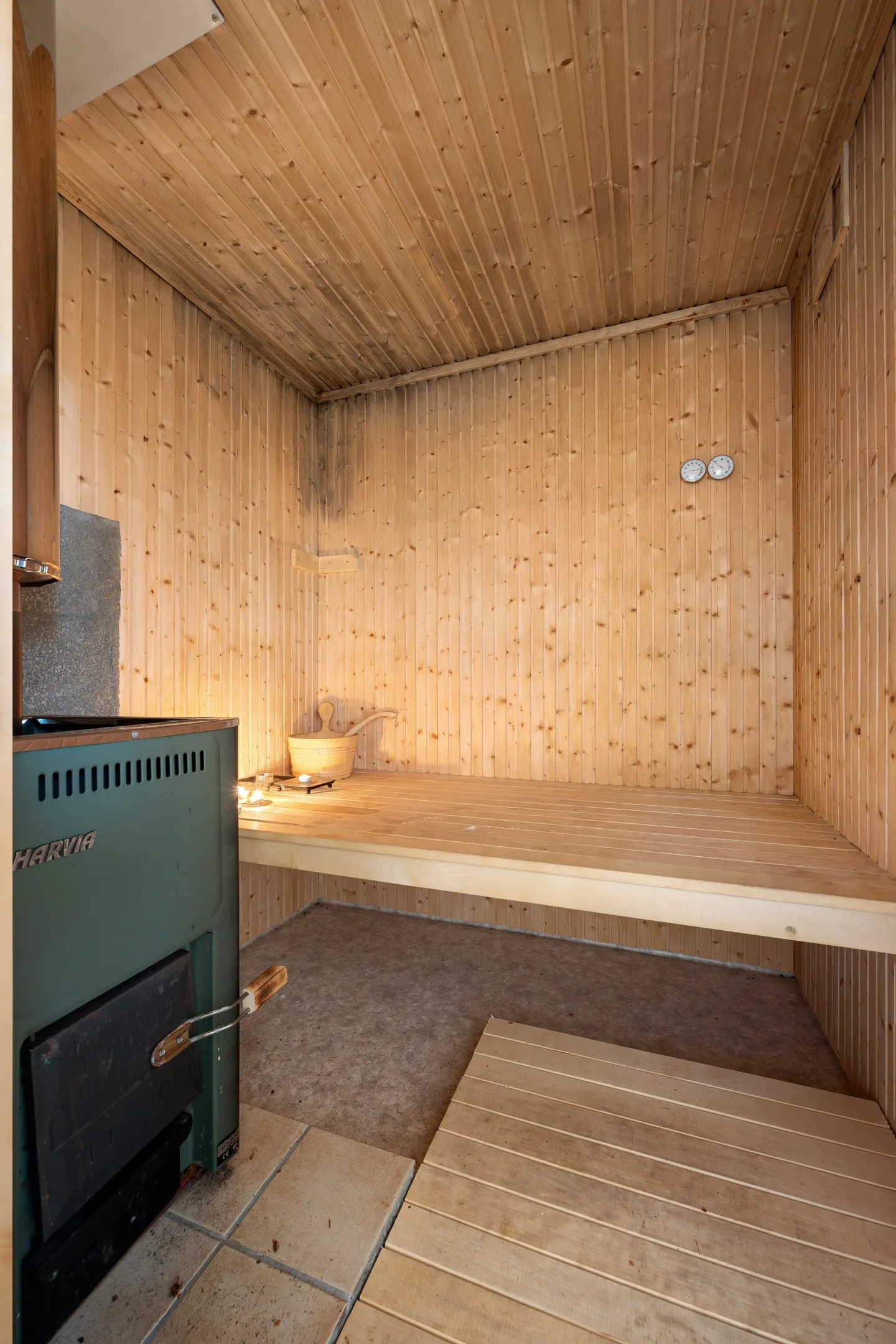 Nordic Cabin with Terrace and Wood Heating in Scenic Narvik - View image 30 of 42