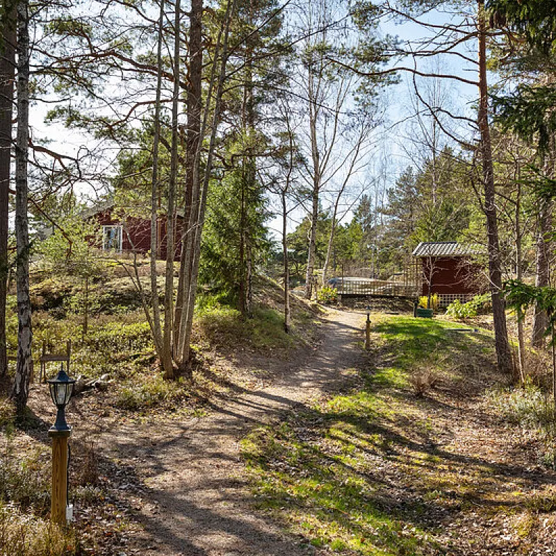 View image 16