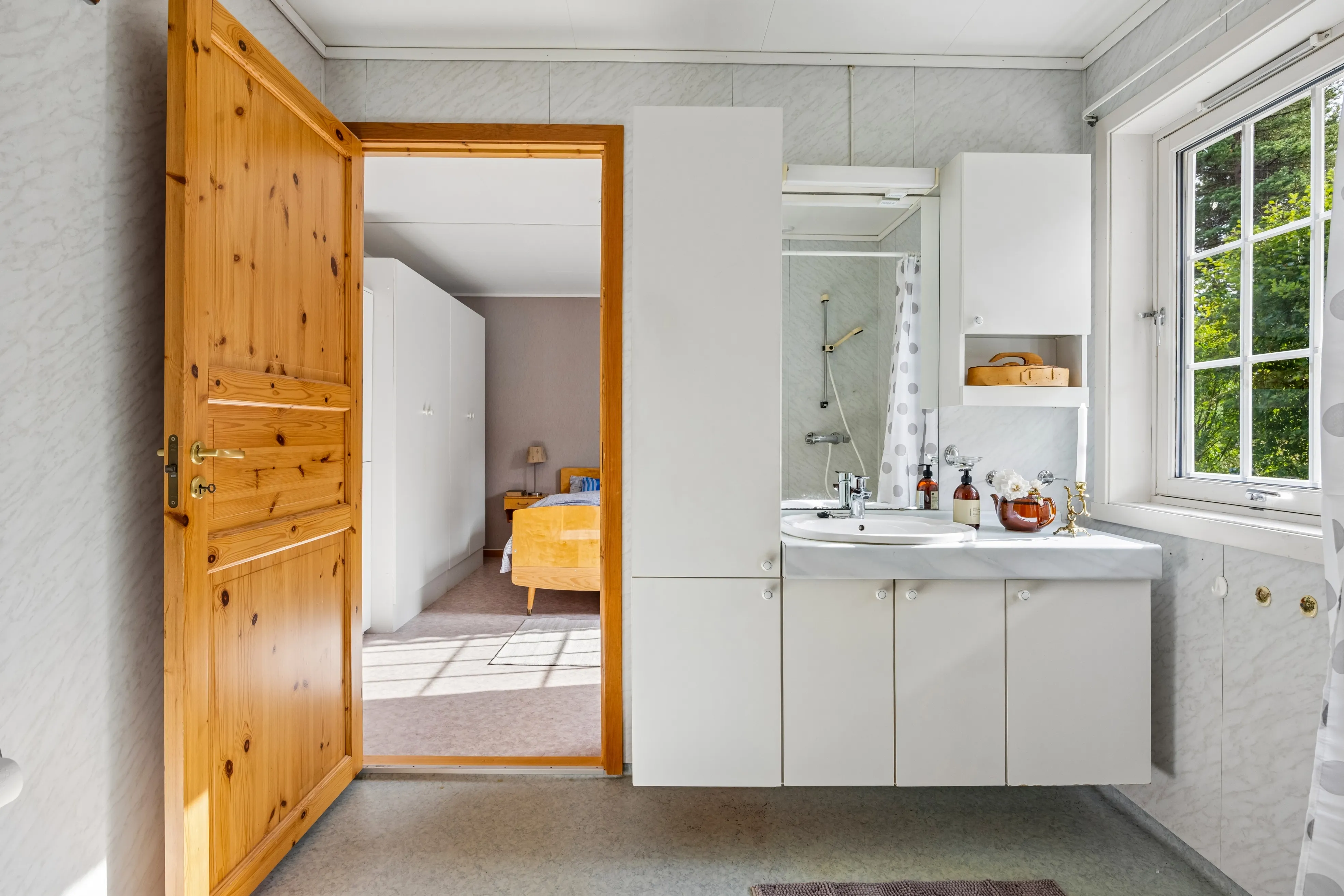 Family-Friendly 3-Bedroom House with Garden and Terrace in Kyrksæterøra, Norway - View image 15 of 35