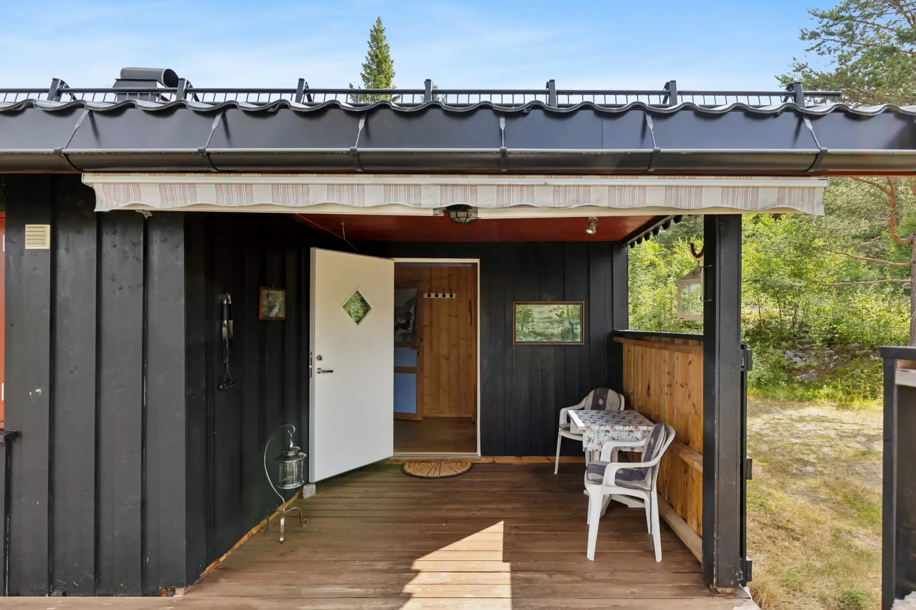 1990s Country House with Expansive Terrace in Sigdal, Norway - View image 13 of 34