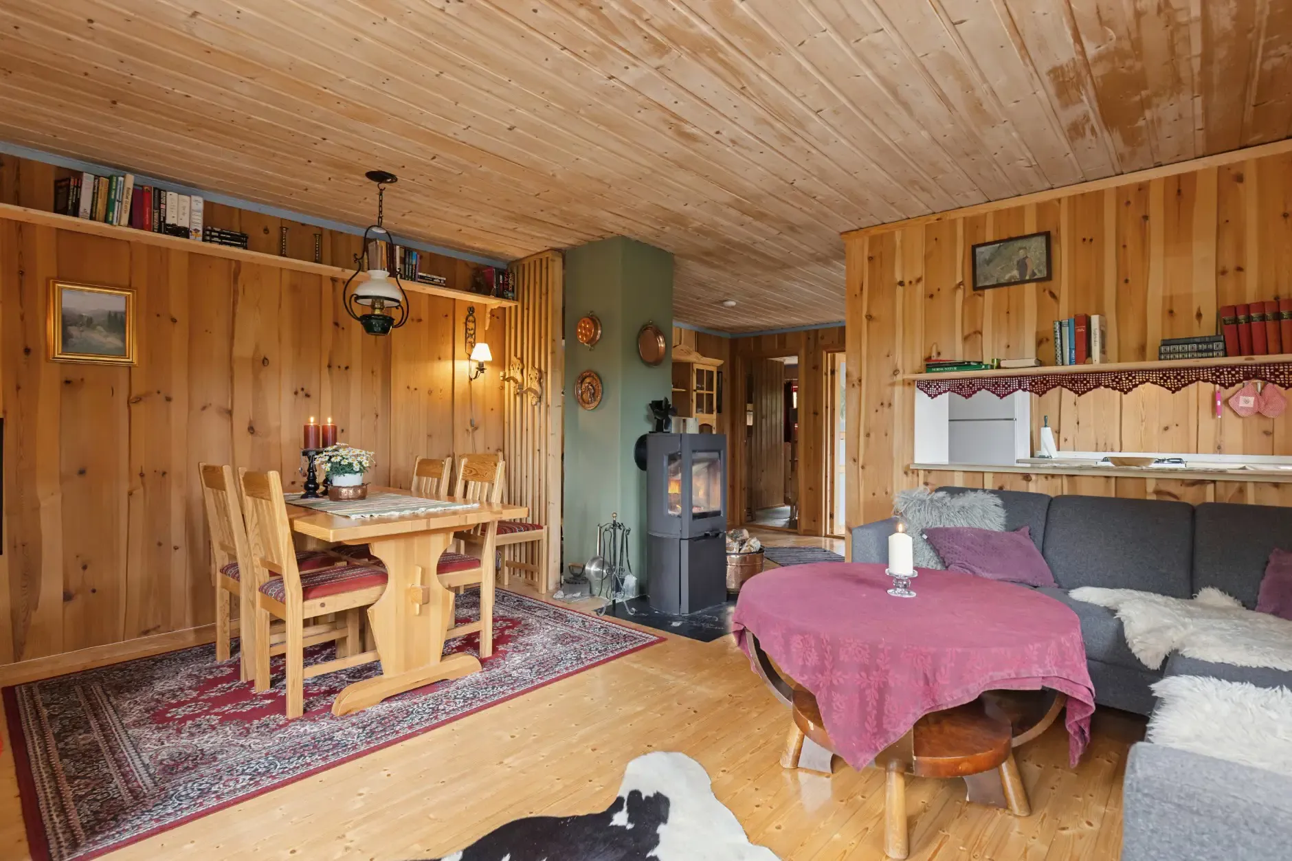 1990s Country House with Expansive Terrace in Sigdal, Norway - View image 16 of 34
