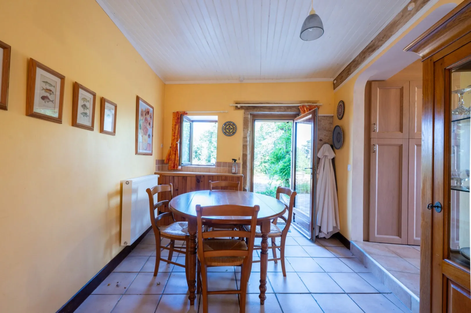 Expansive 6-Bedroom Farmhouse with Garden and Terrace in Gourdon, France - View image 22 of 35