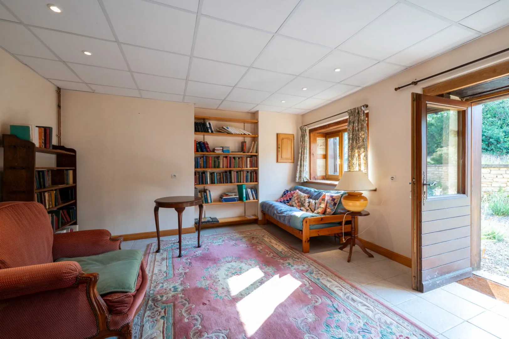 Expansive 6-Bedroom Farmhouse with Garden and Terrace in Gourdon, France - View image 26 of 35