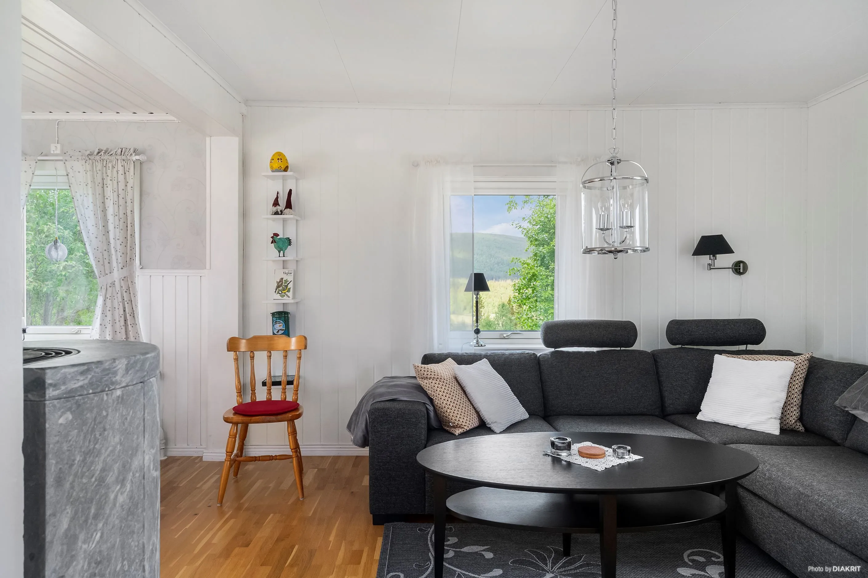 1940s Villa with Expansive Lot in Tärnaby's Scenic Surroundings - View image 12 of 46
