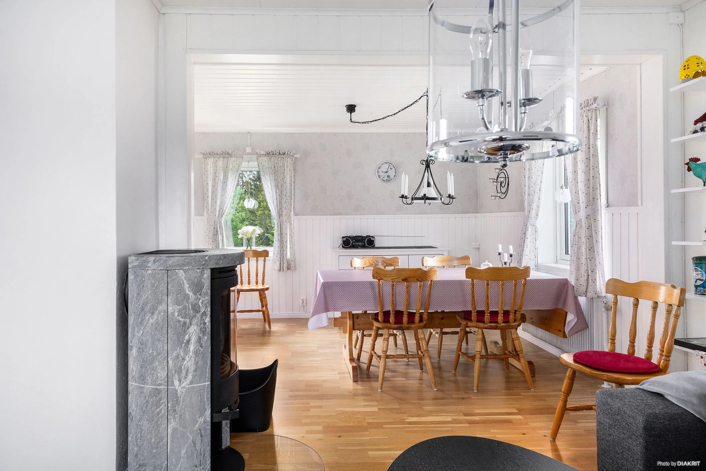 1940s Villa with Expansive Lot in Tärnaby's Scenic Surroundings - View image 14 of 46