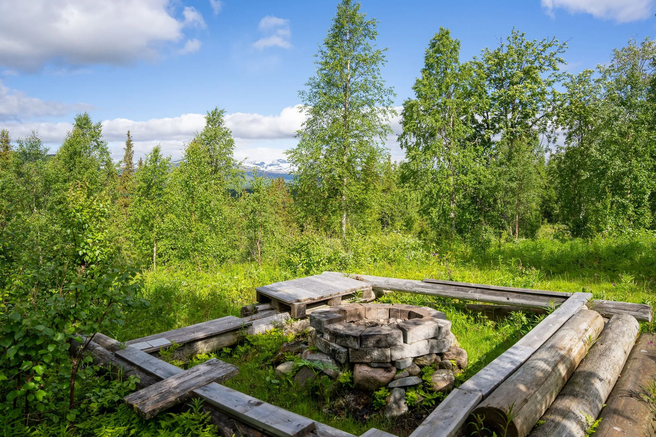 1940s Villa with Expansive Lot in Tärnaby's Scenic Surroundings - View image 38 of 46