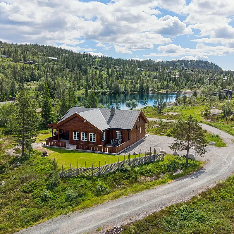 Modern 5-Bedroom Cabin with Sauna and Spacious Terraces in Tuddal, Norway