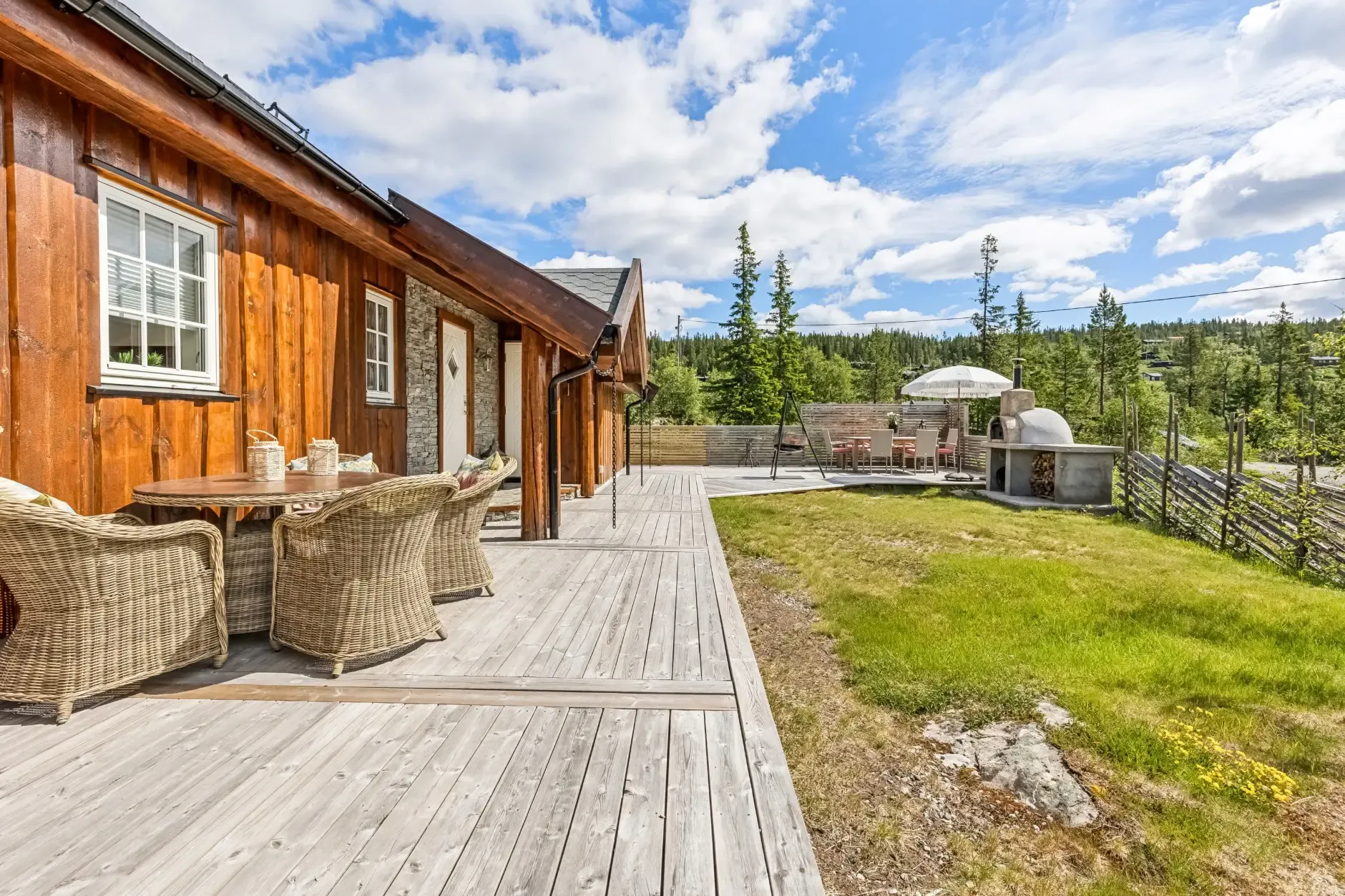 Modern 5-Bedroom Cabin with Sauna and Spacious Terraces in Tuddal, Norway - View image 6 of 35
