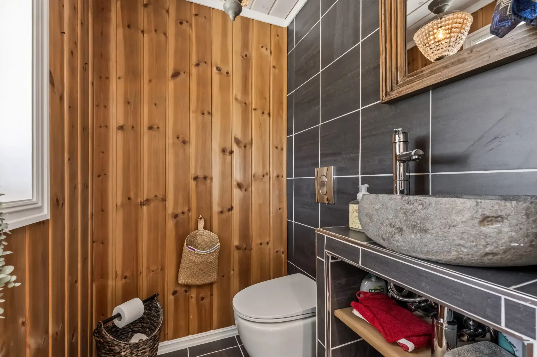 Modern 5-Bedroom Cabin with Sauna and Spacious Terraces in Tuddal, Norway - View image 21 of 35