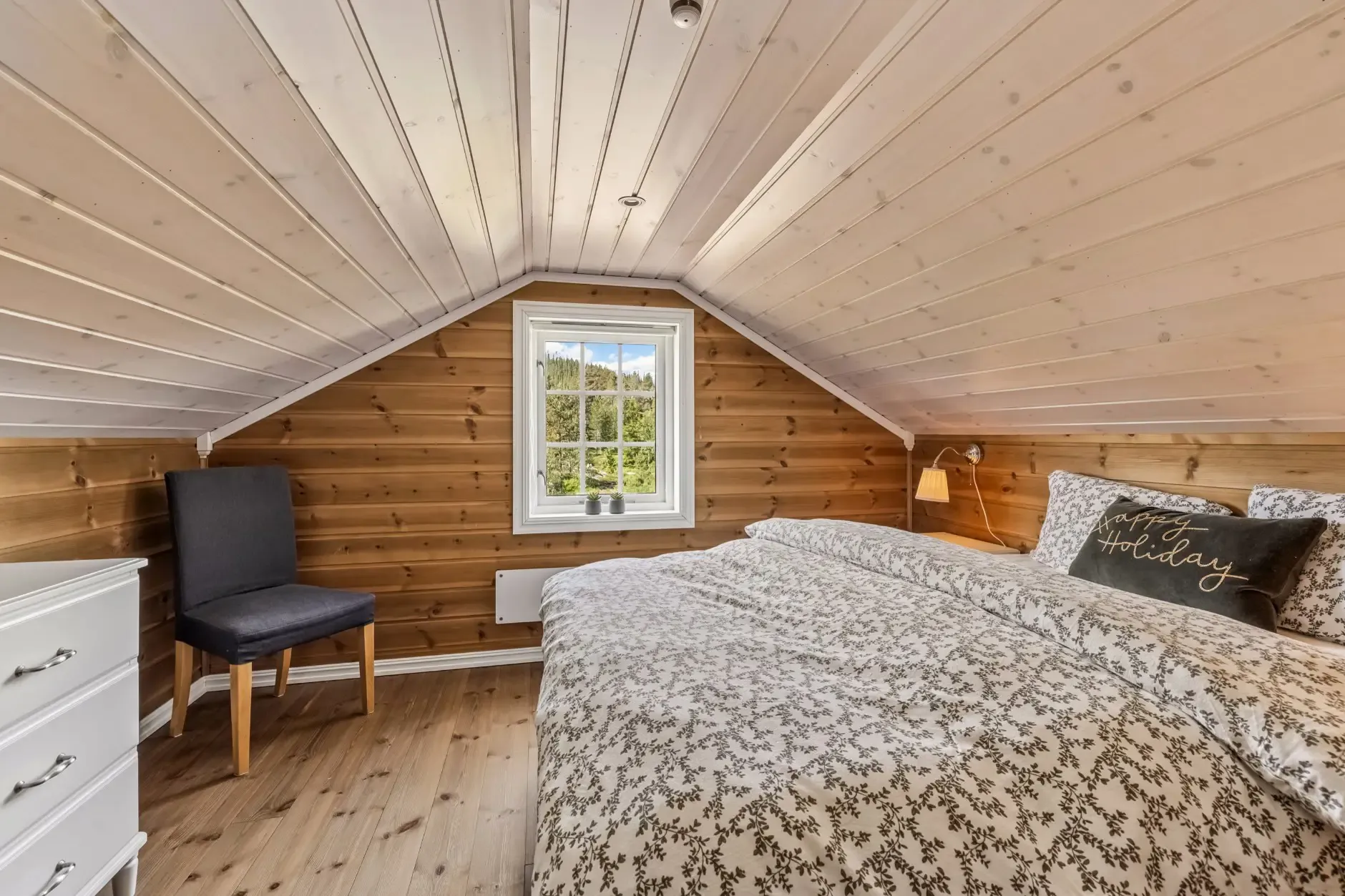 Modern 5-Bedroom Cabin with Sauna and Spacious Terraces in Tuddal, Norway - View image 29 of 35