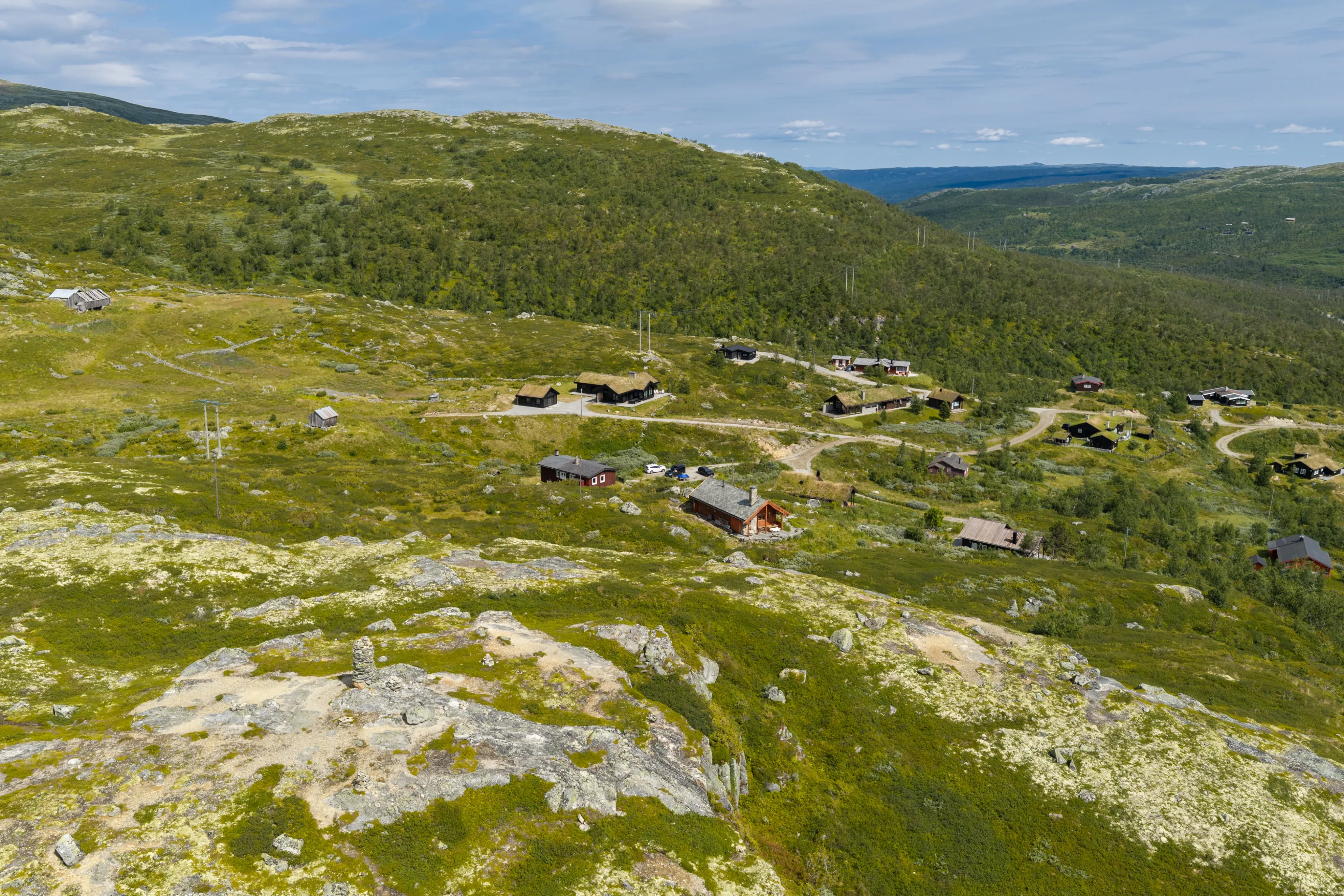 1990s Norwegian Cabin with Panoramic Views and Terrace in Ustaoset - View image 36 of 41