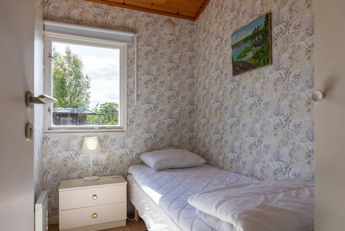 1970s Swedish Island House with Expansive Garden and Terrace - View image 20 of 48