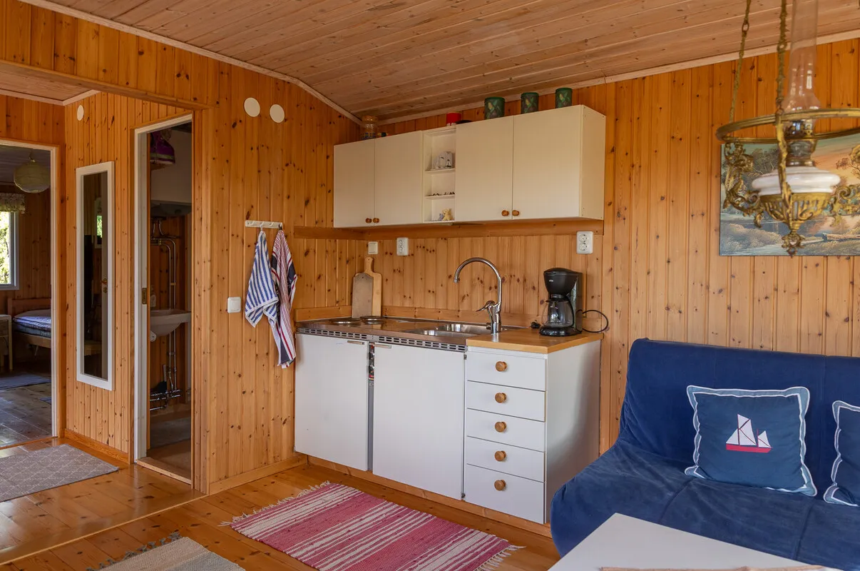 1970s Swedish Island House with Expansive Garden and Terrace - View image 27 of 48