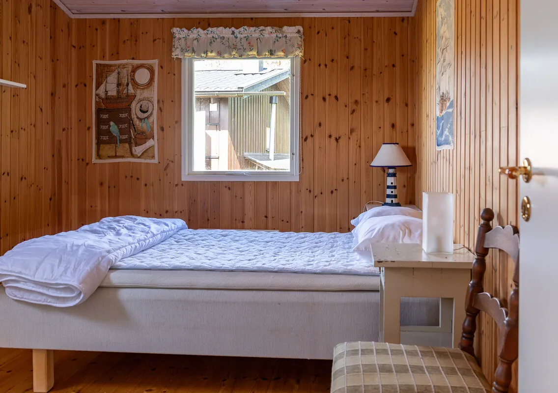 1970s Swedish Island House with Expansive Garden and Terrace - View image 28 of 48