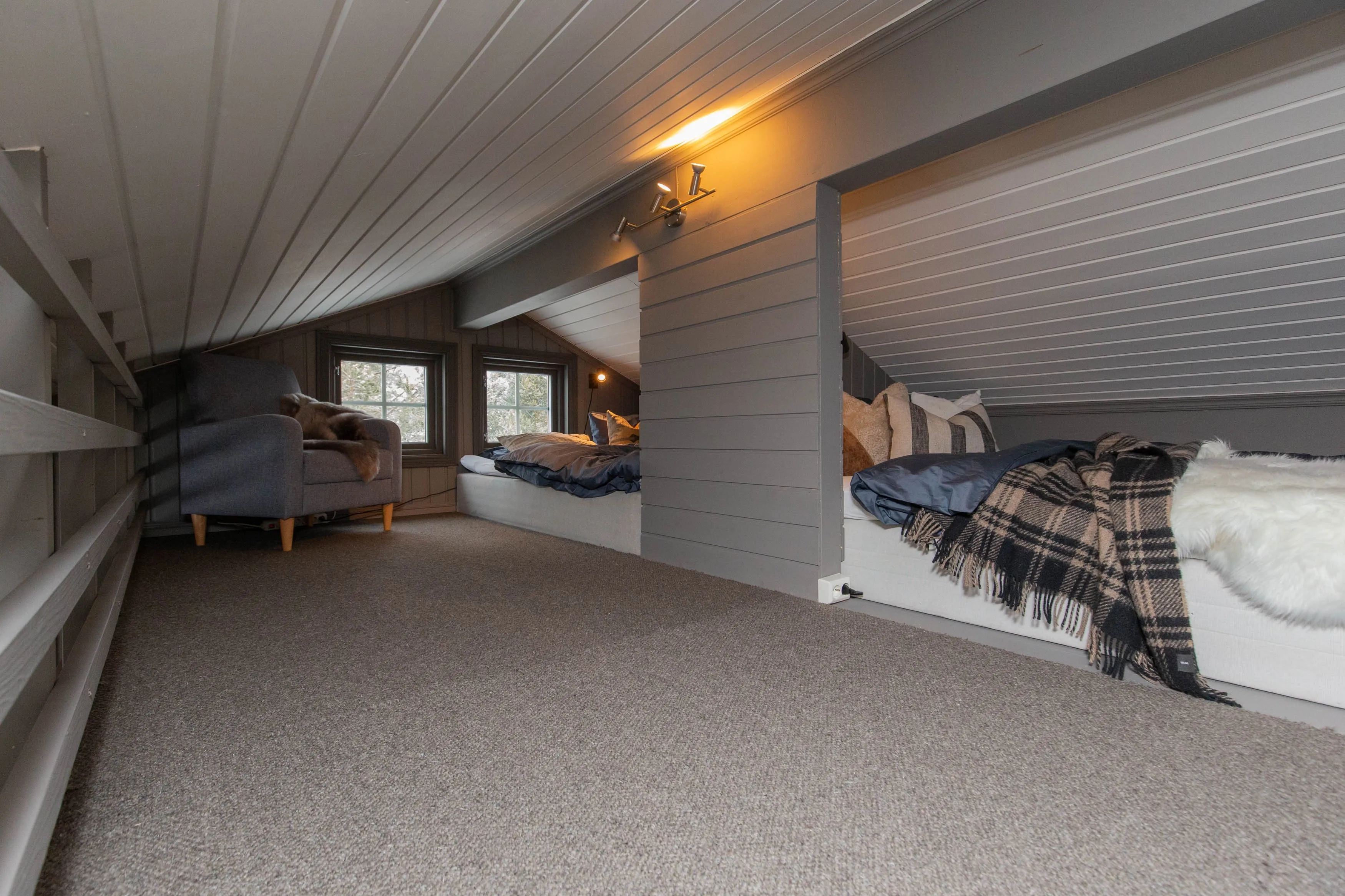 1965 Cabin in Viken: 4 Bedrooms, Ski Trails and Modern Upgrades - View image 20 of 28