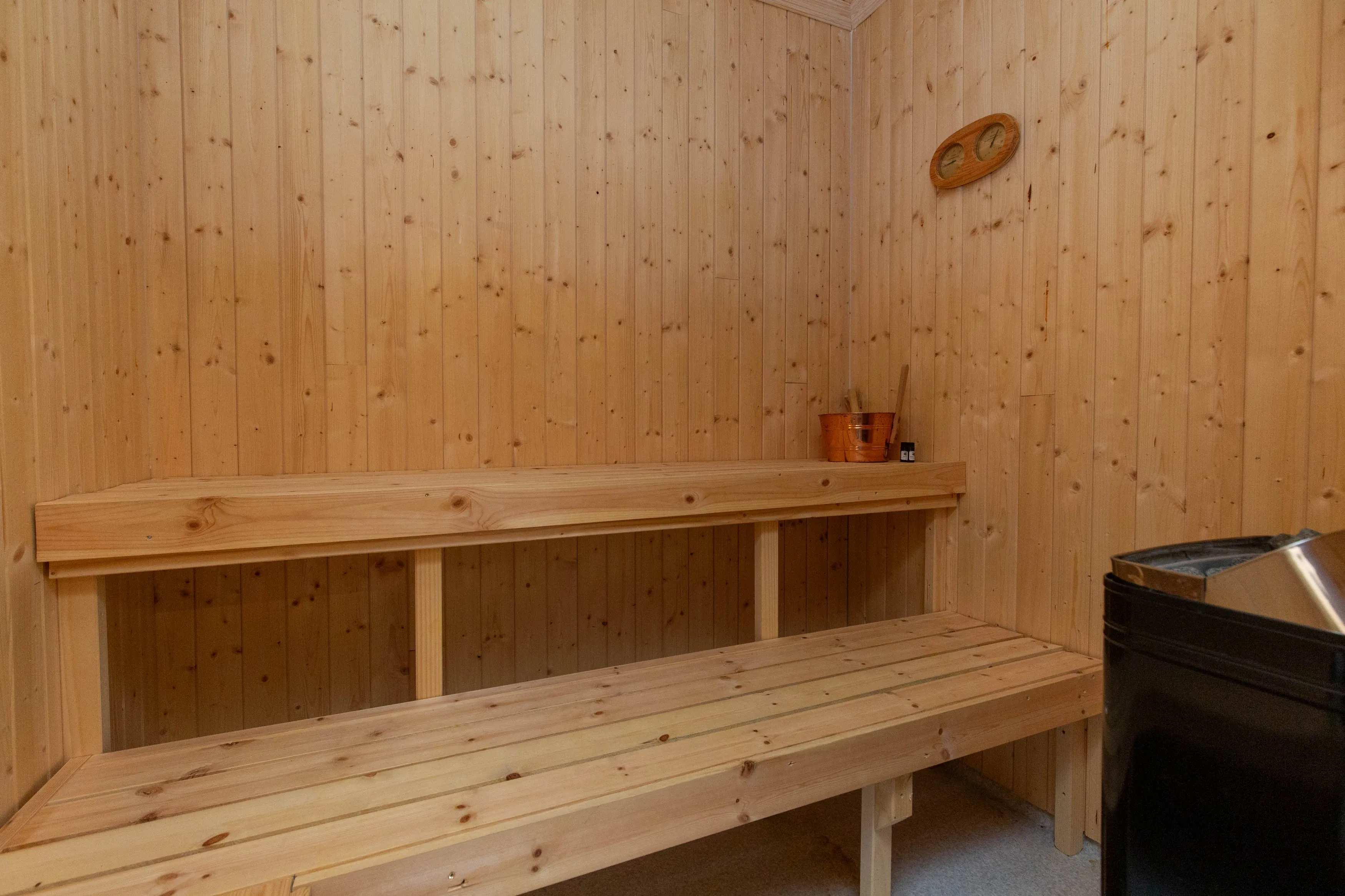1965 Cabin in Viken: 4 Bedrooms, Ski Trails and Modern Upgrades - View image 23 of 28
