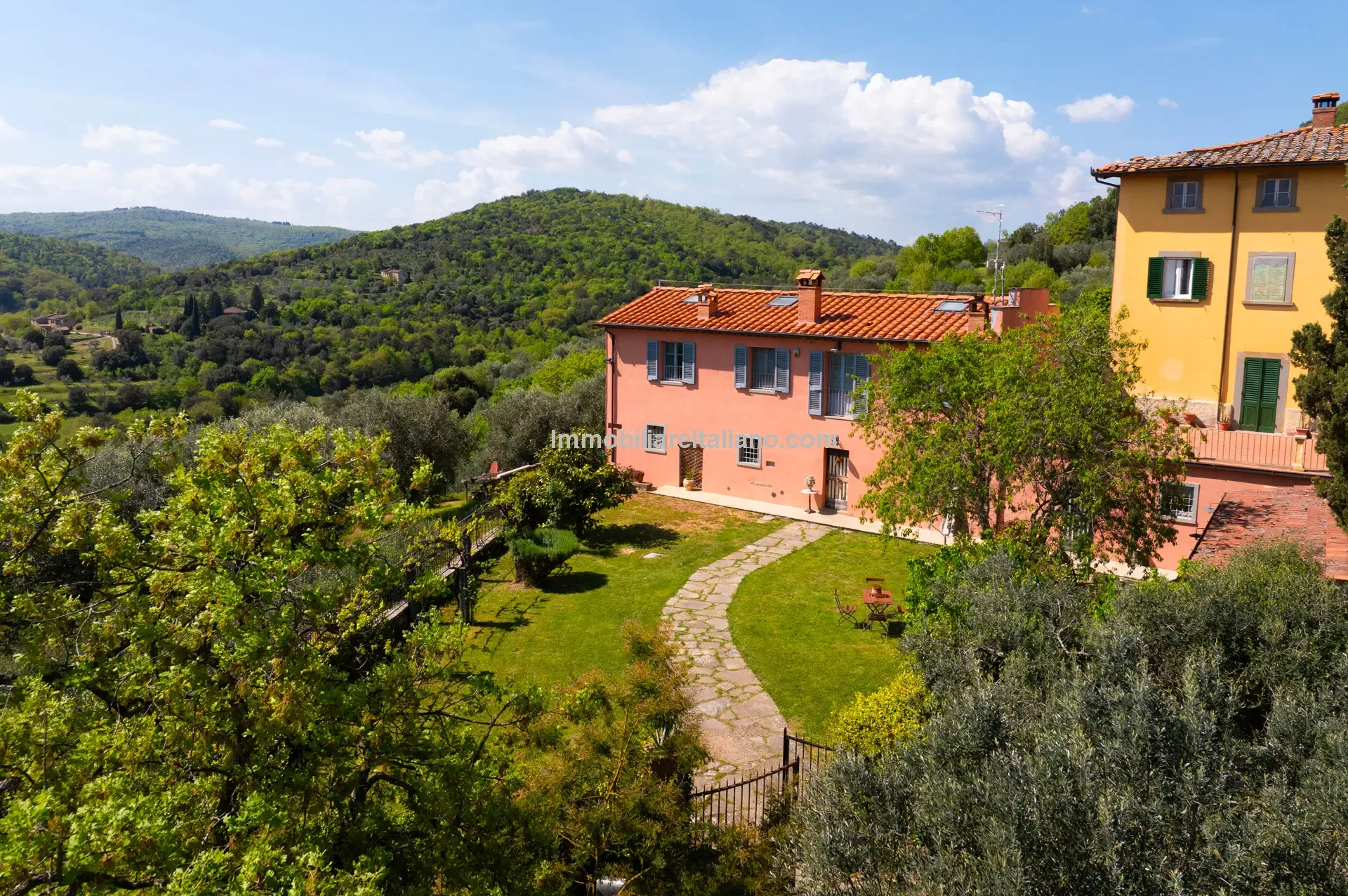 Restored Olive Mill with Garden and Olive Grove in Tuscany's Heartland - Image 4