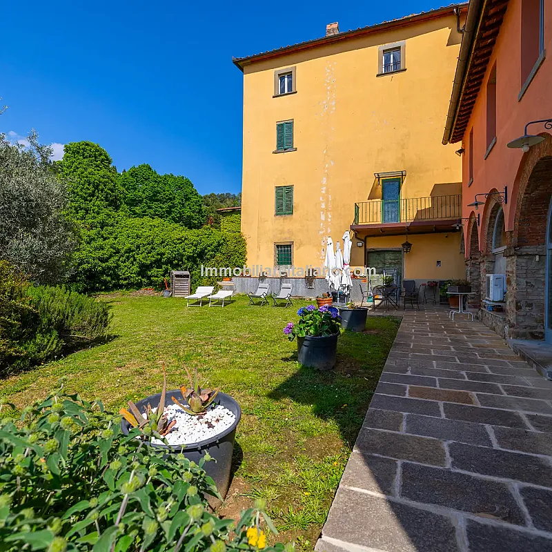 View image 17