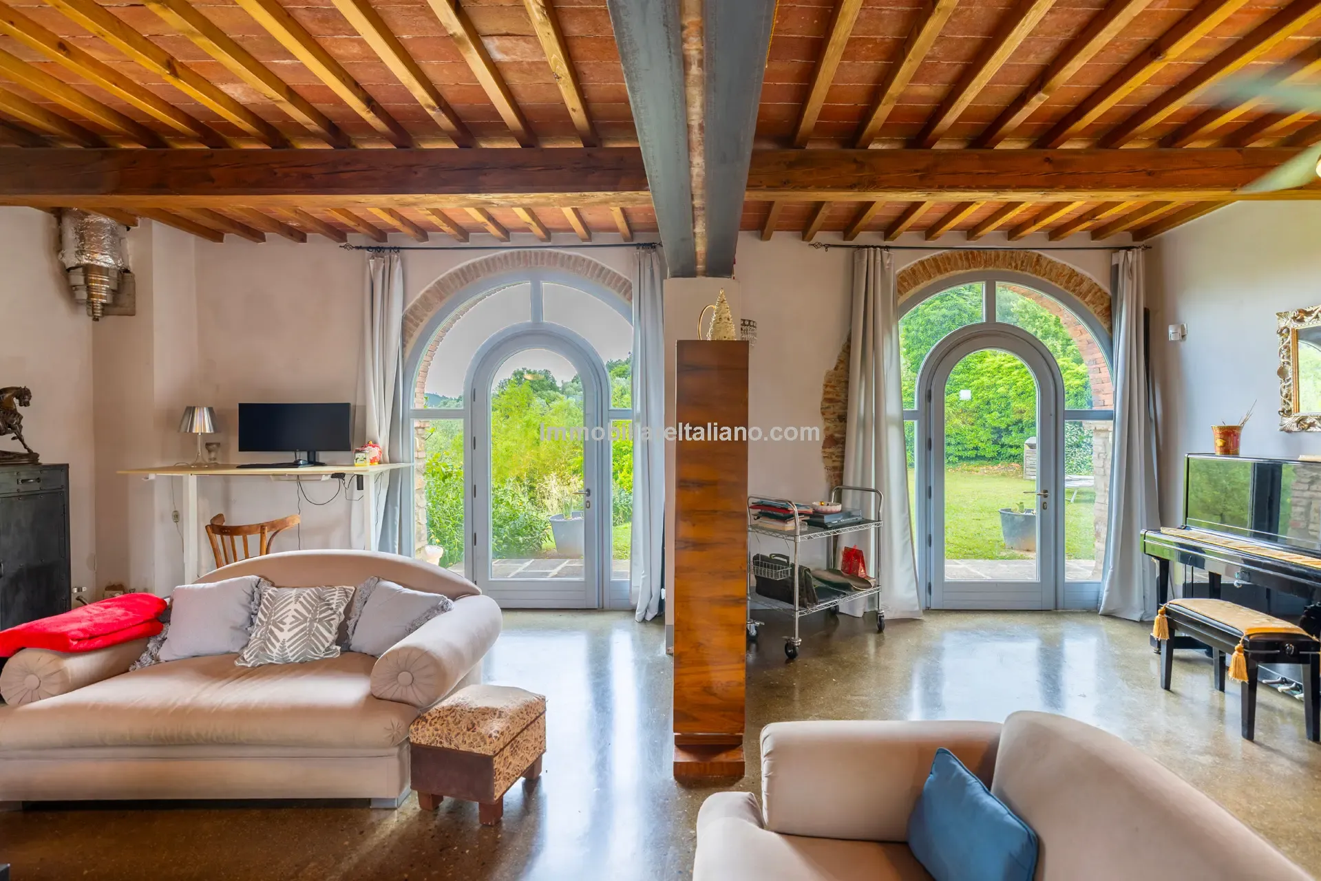 Restored Olive Mill with Garden and Olive Grove in Tuscany's Heartland - View image 26 of 50