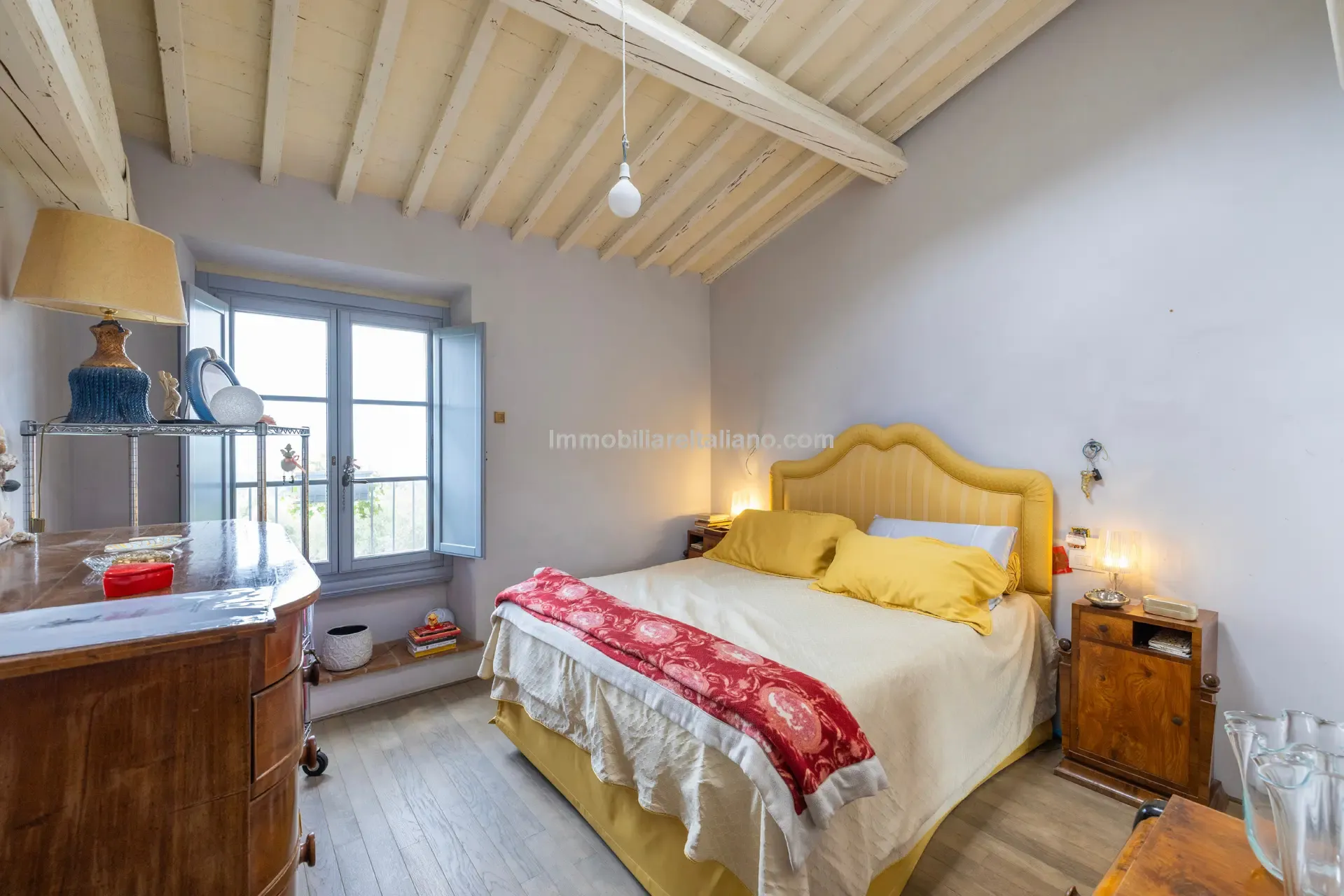 Restored Olive Mill with Garden and Olive Grove in Tuscany's Heartland - View image 39 of 50