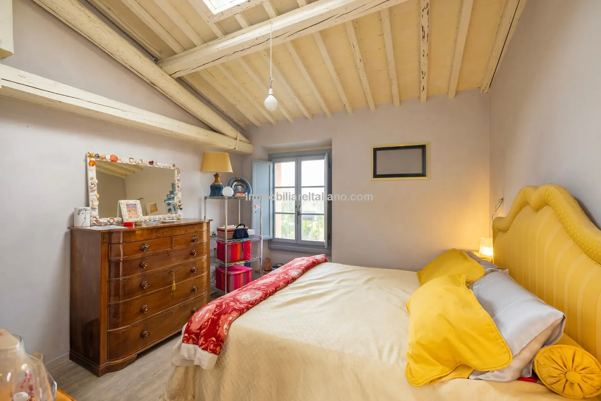 Restored Olive Mill with Garden and Olive Grove in Tuscany's Heartland - View image 40 of 50