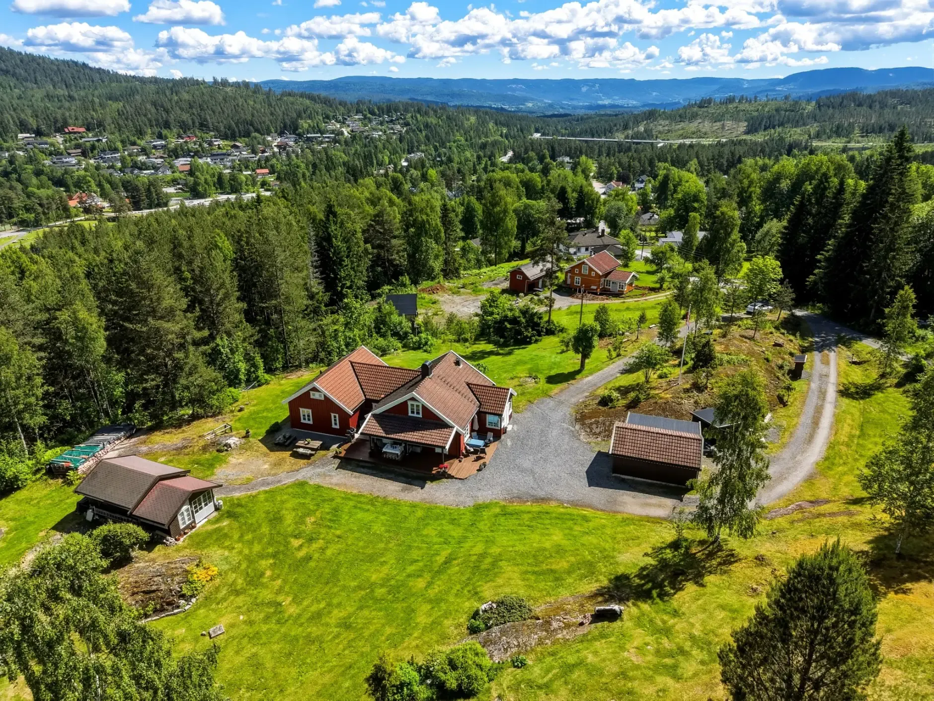 Historic 1850s Norwegian House with Expansive Garden Near Kongsberg - View image 6 of 66