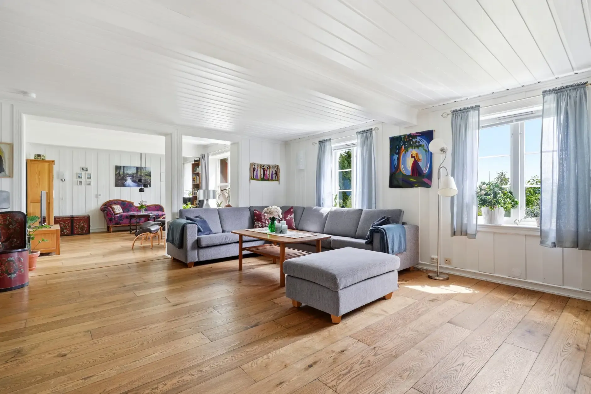 Historic 1850s Norwegian House with Expansive Garden Near Kongsberg - View image 15 of 66