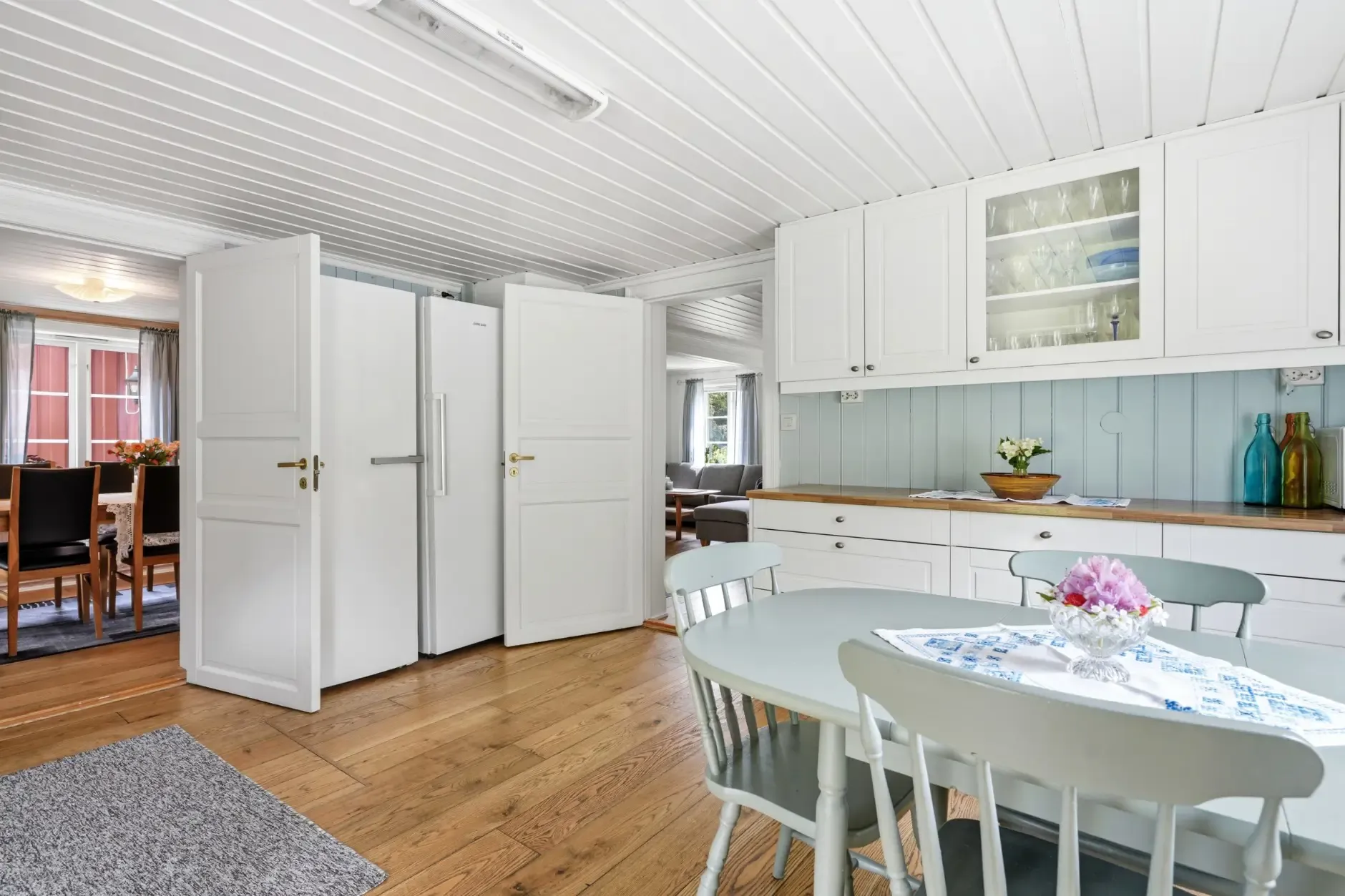 Historic 1850s Norwegian House with Expansive Garden Near Kongsberg - View image 22 of 66
