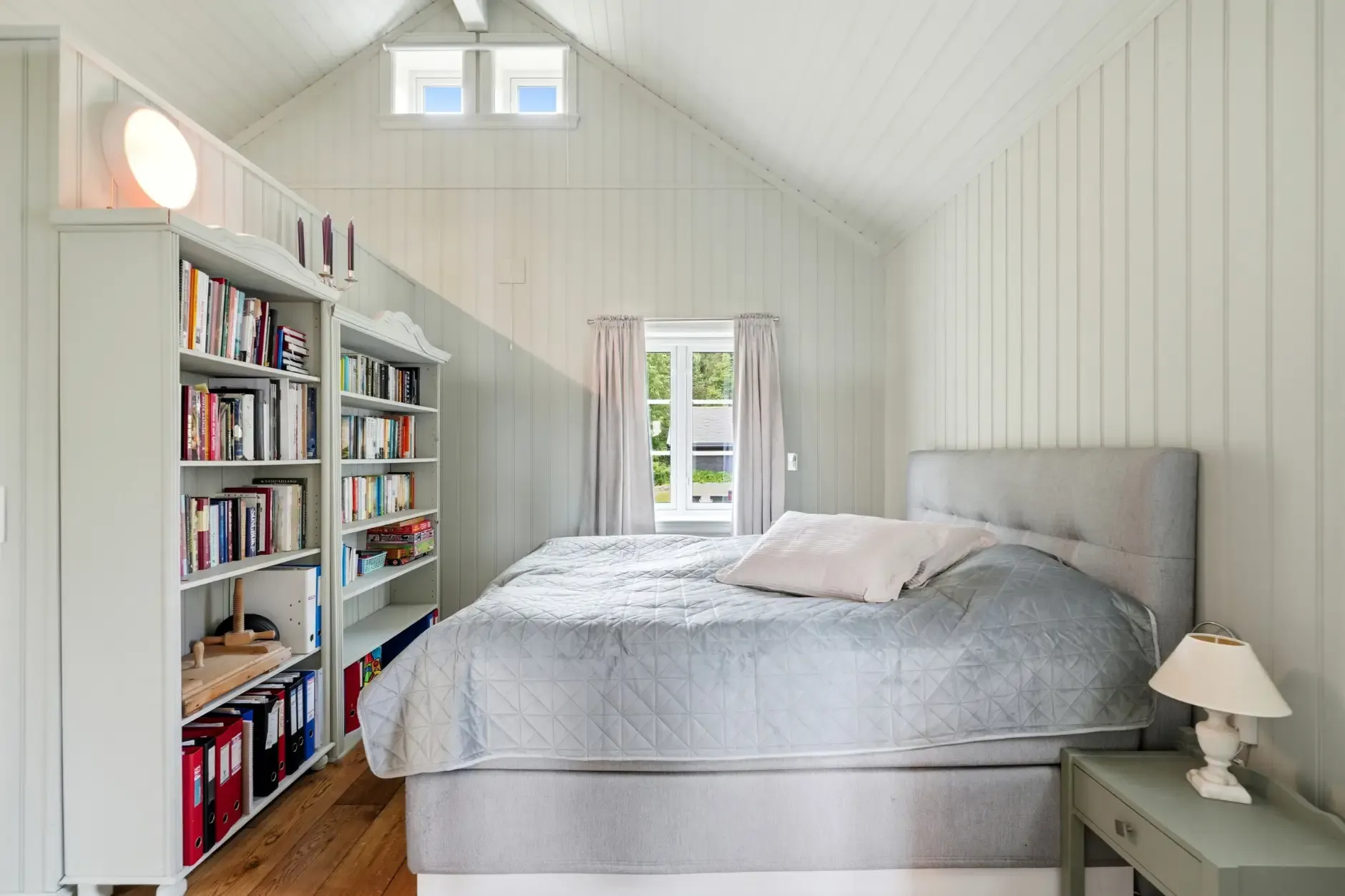 Historic 1850s Norwegian House with Expansive Garden Near Kongsberg - View image 28 of 66