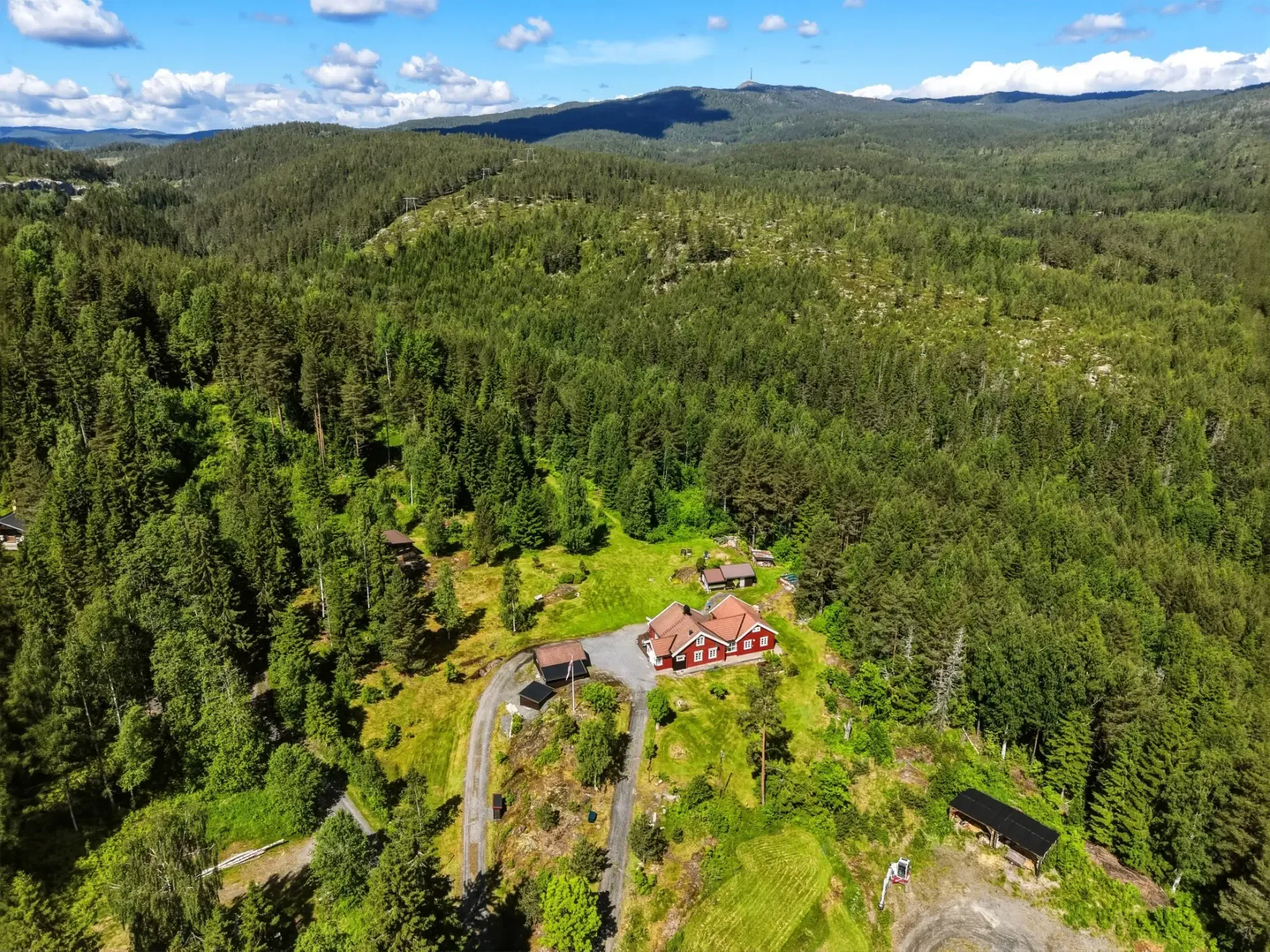 Historic 1850s Norwegian House with Expansive Garden Near Kongsberg - View image 60 of 66