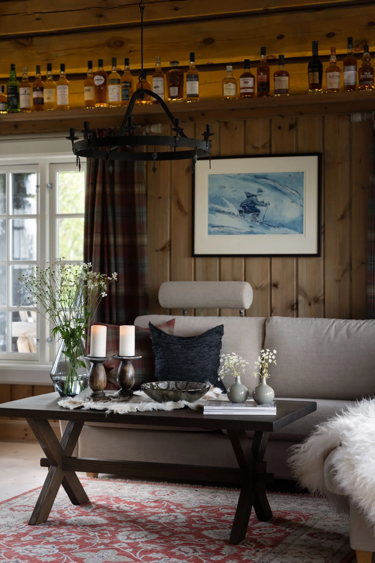 Contemporary 4-Bedroom Cabin in Geilo with Sauna and Scenic Terrace - Image 4