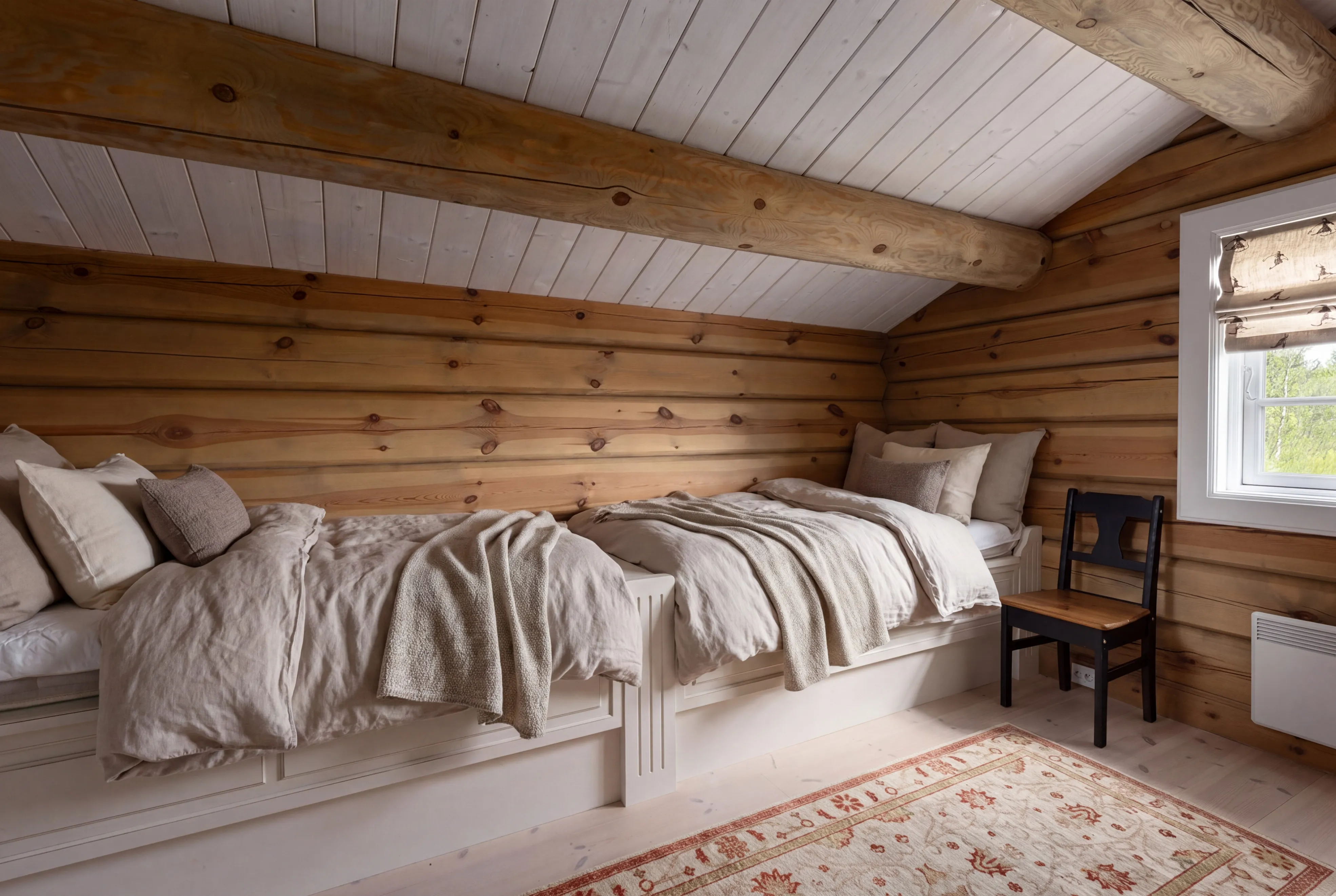 Contemporary 4-Bedroom Cabin in Geilo with Sauna and Scenic Terrace - View image 23 of 41