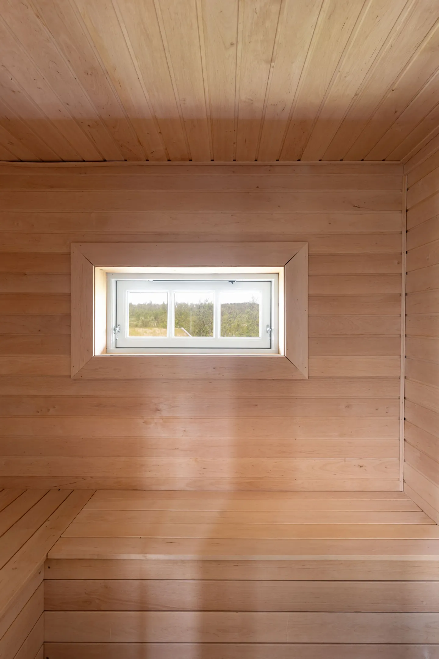 Contemporary 4-Bedroom Cabin in Geilo with Sauna and Scenic Terrace - View image 25 of 41