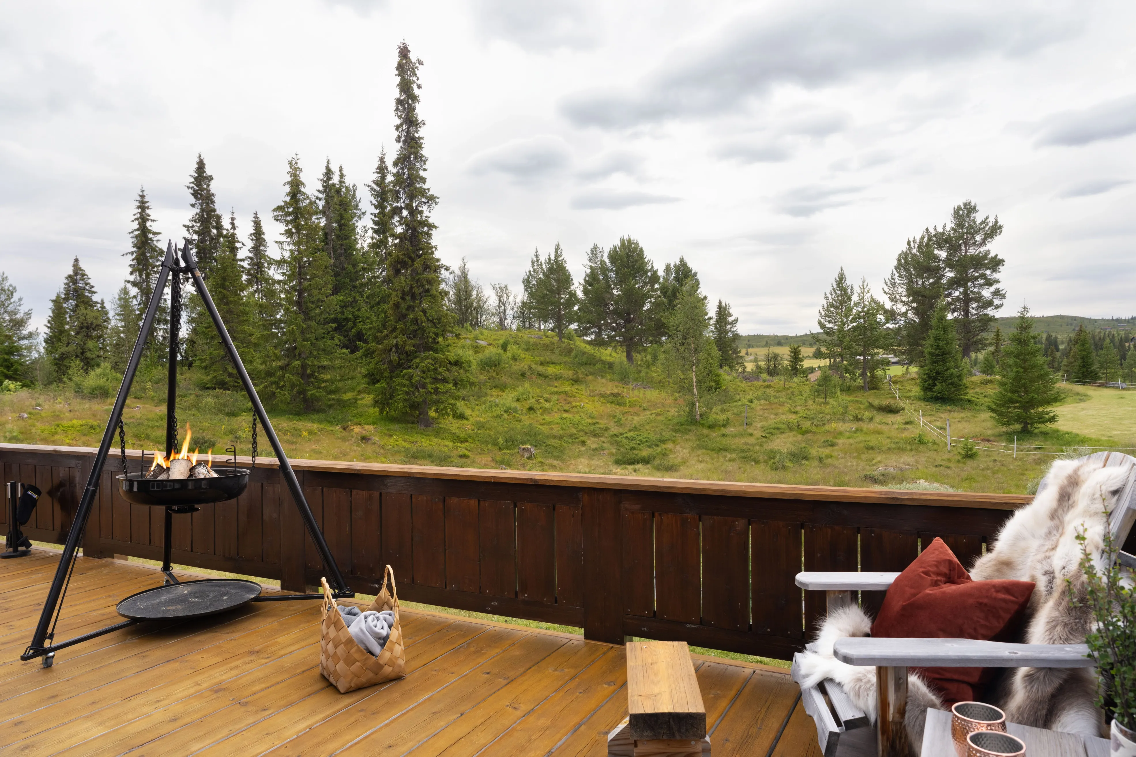 Contemporary 4-Bedroom Family Home in Gol, Norway with Expansive Outdoor Space - Image 3