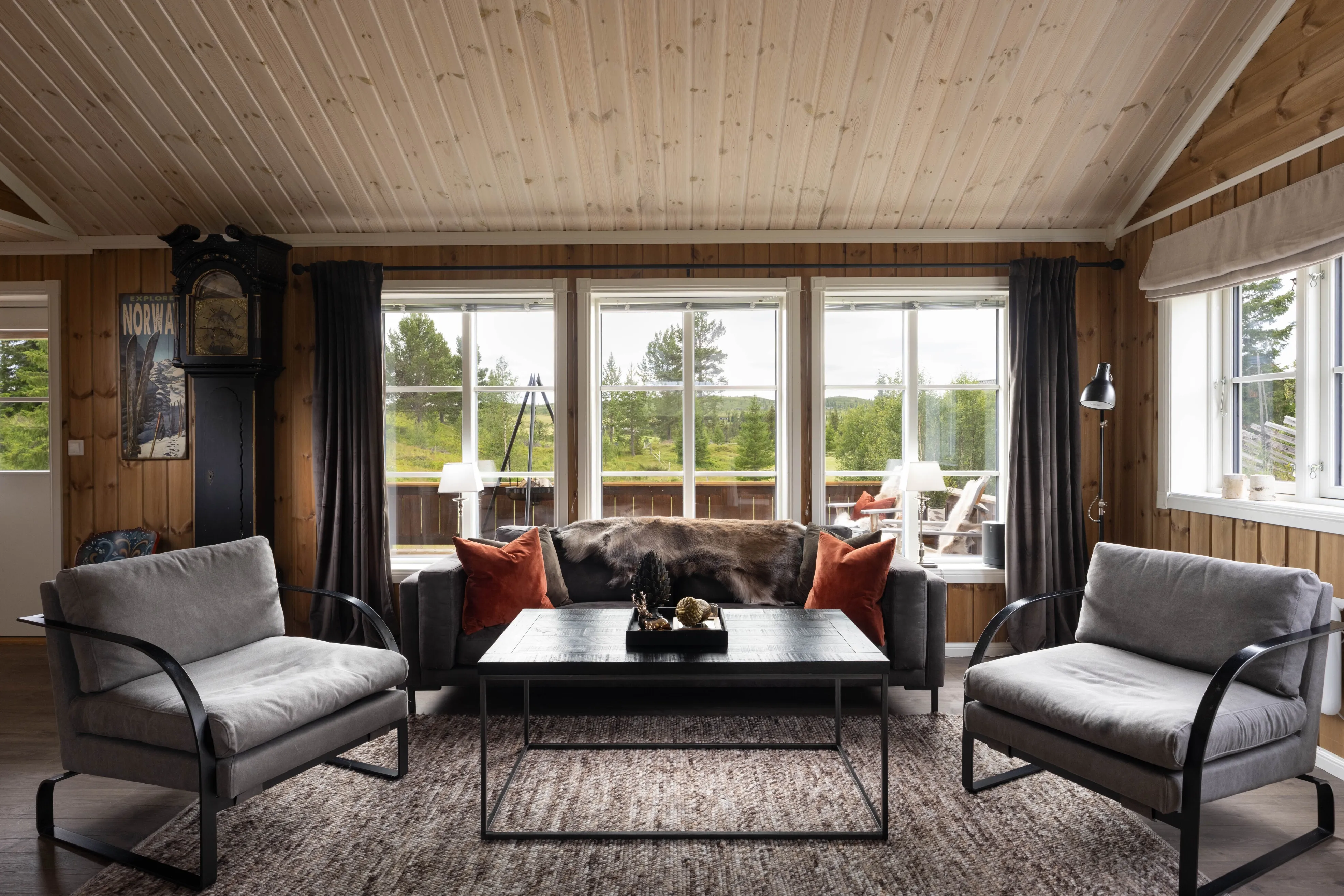 Contemporary 4-Bedroom Family Home in Gol, Norway with Expansive Outdoor Space - Image 5
