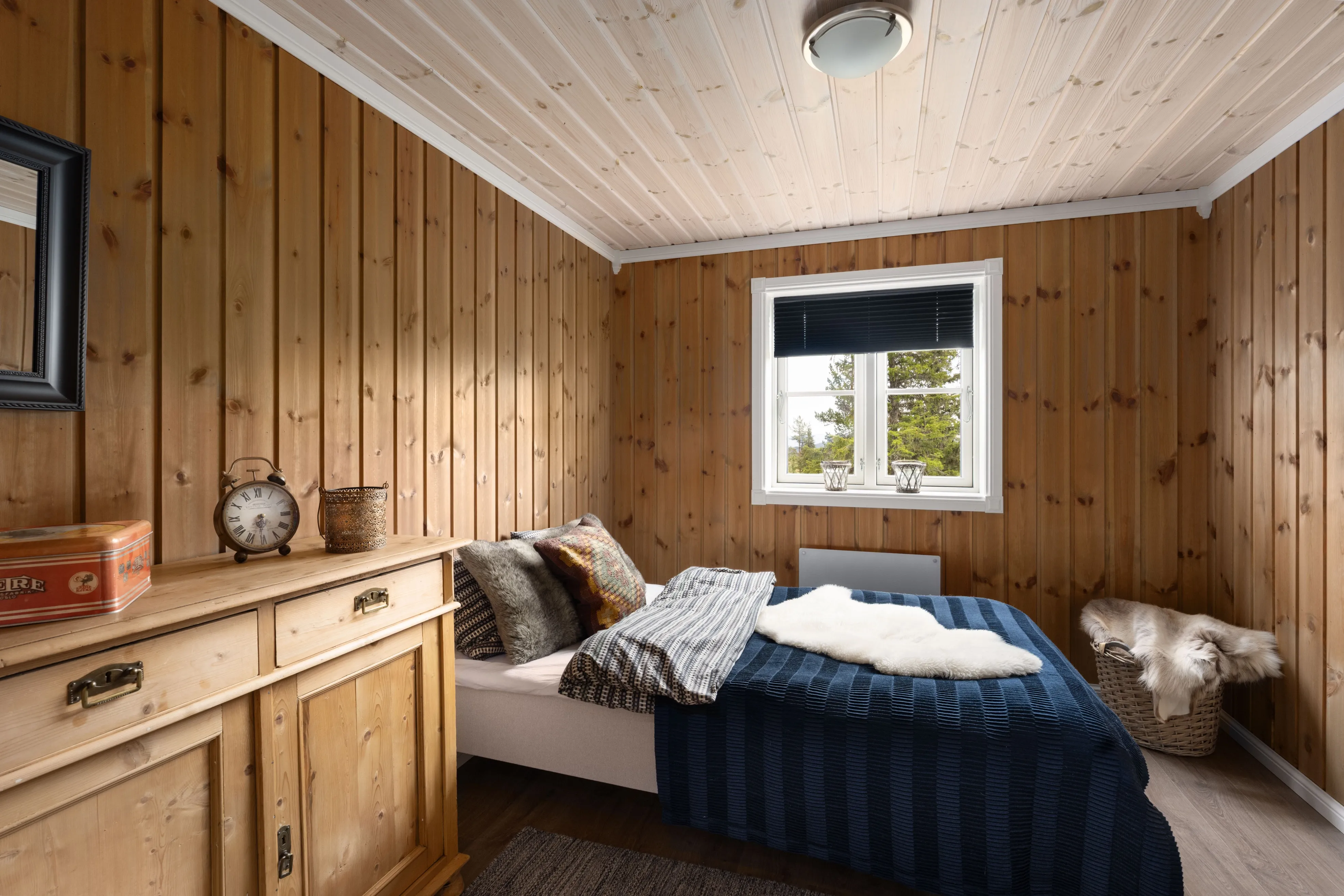 Contemporary 4-Bedroom Family Home in Gol, Norway with Expansive Outdoor Space - View image 19 of 51