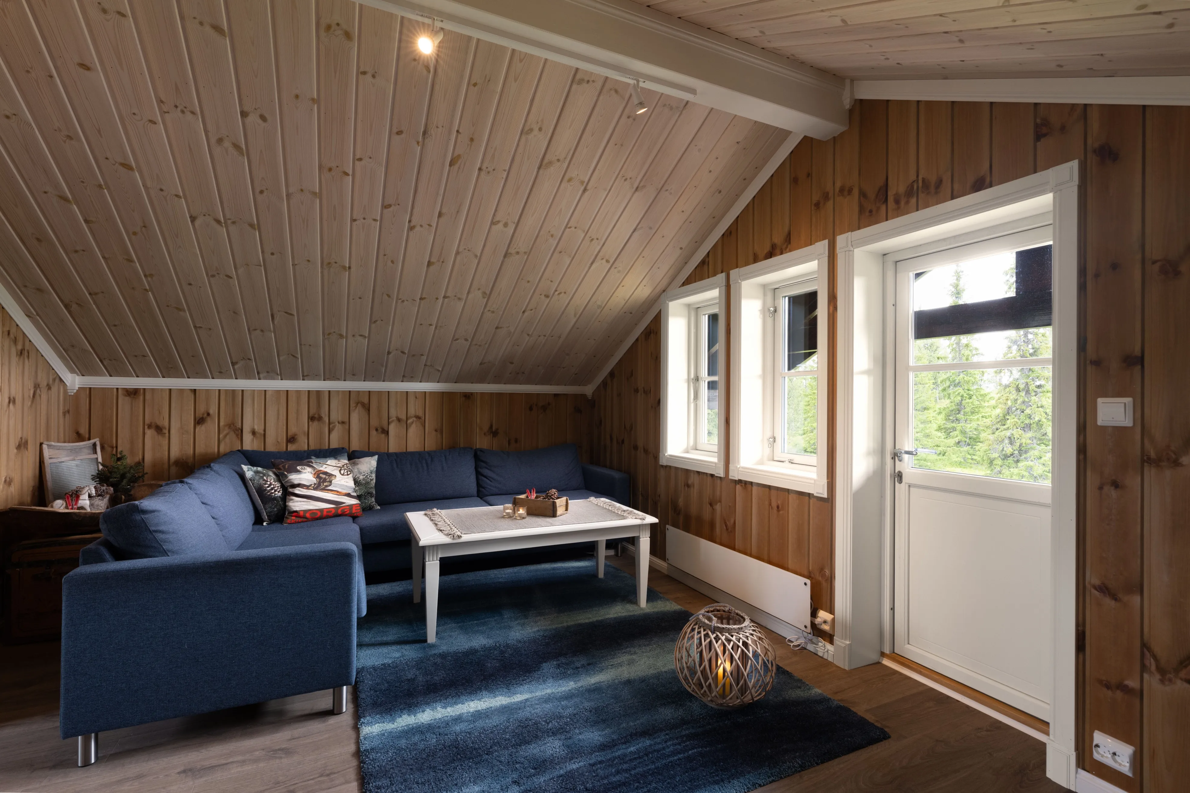 Contemporary 4-Bedroom Family Home in Gol, Norway with Expansive Outdoor Space - View image 25 of 51