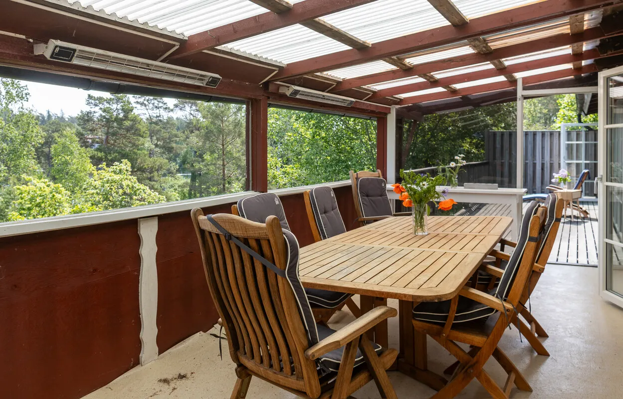 1950s Swedish House with Garden and Water Views in Rådmansö - View image 30 of 46