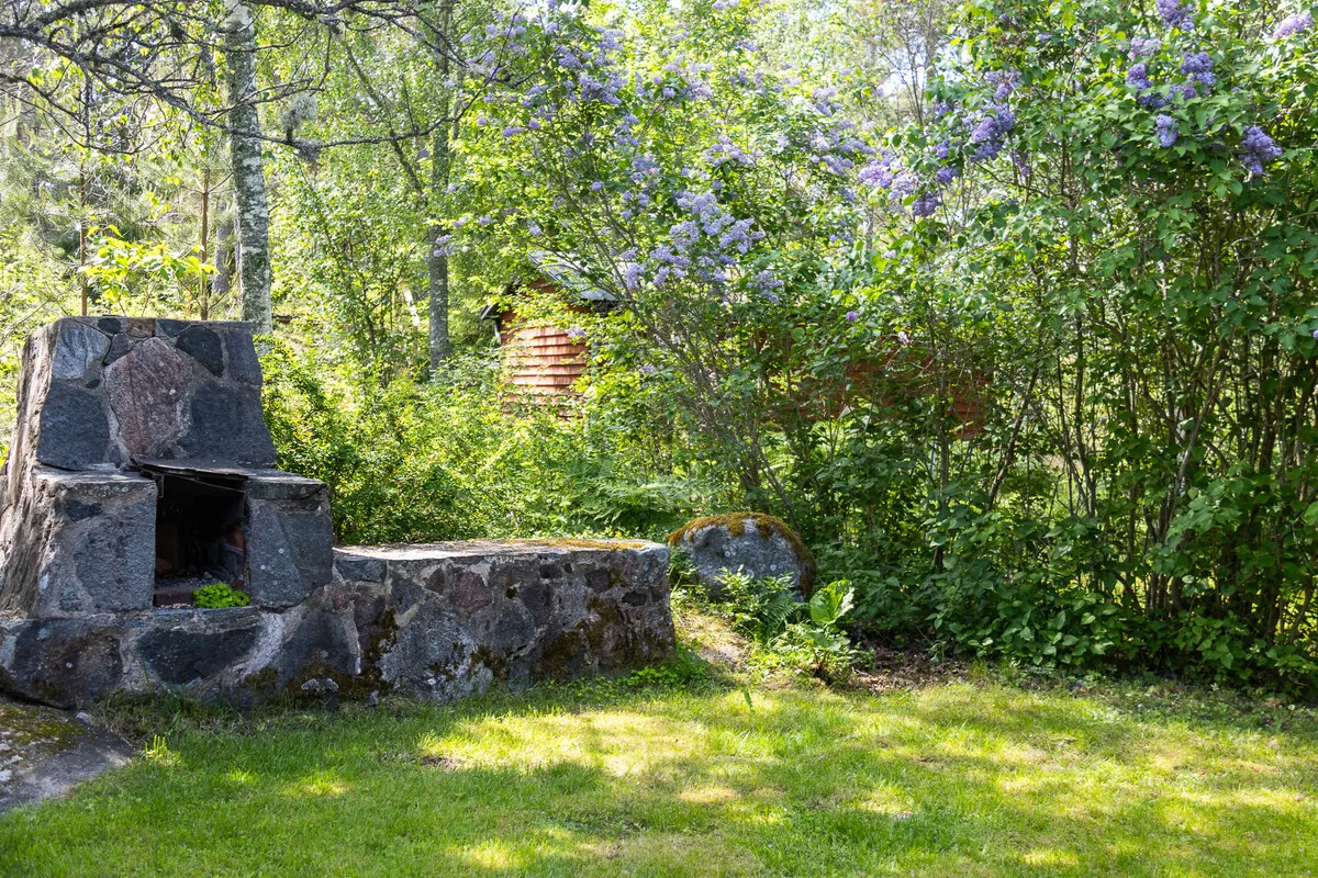 1950s Swedish House with Garden and Water Views in Rådmansö - View image 33 of 46