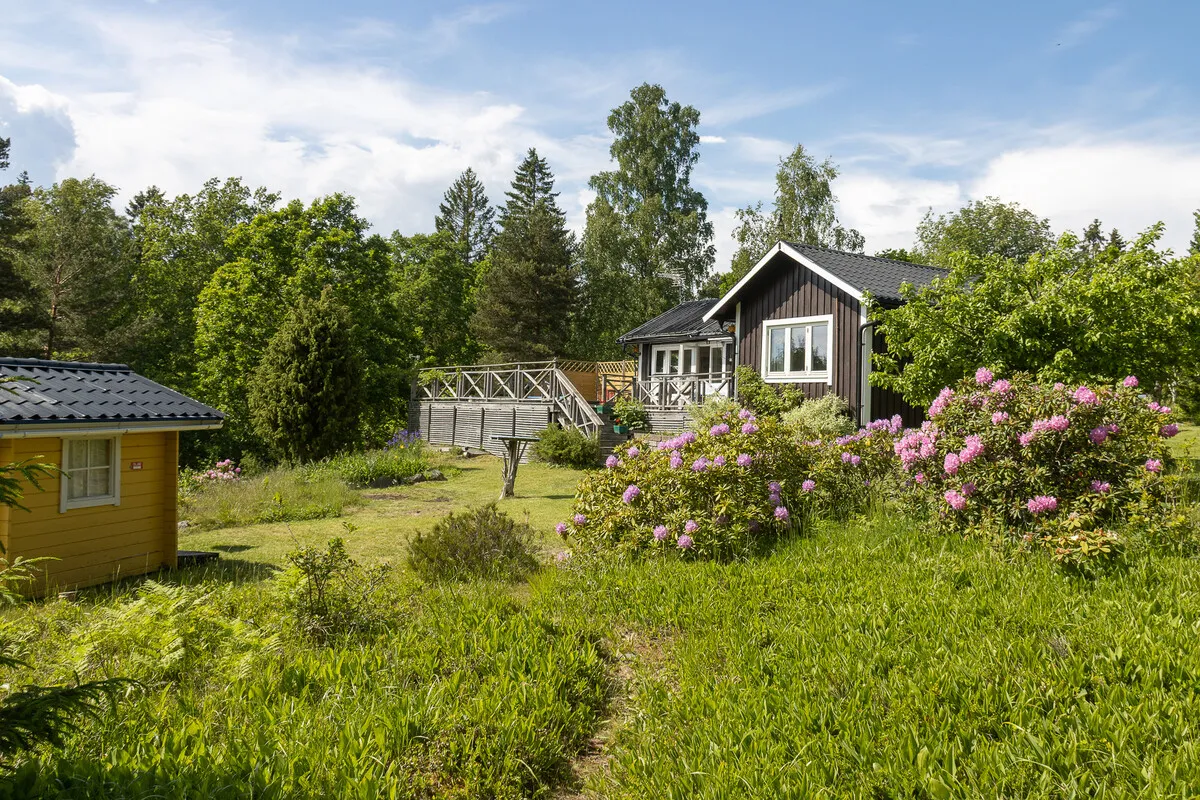 1960s Swedish Retreat with Pool and Terrace in Norrtälje - View image 7 of 31