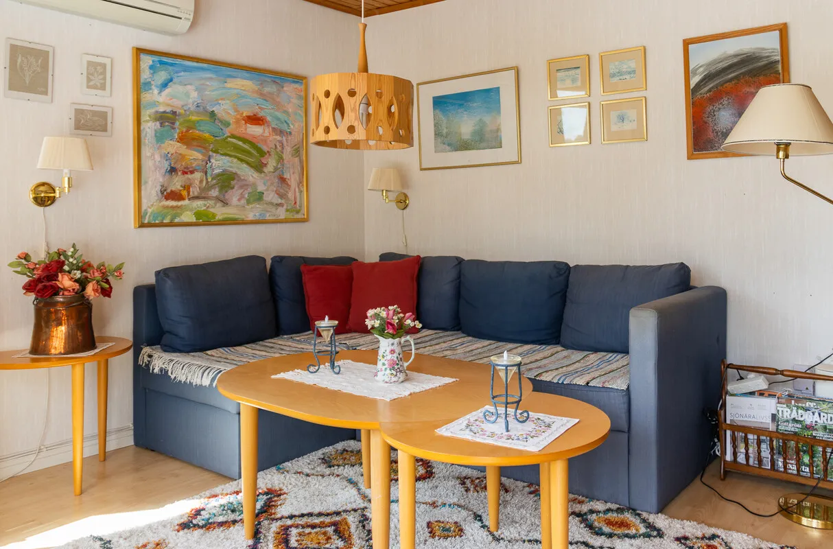 1960s Swedish Retreat with Pool and Terrace in Norrtälje - View image 11 of 31