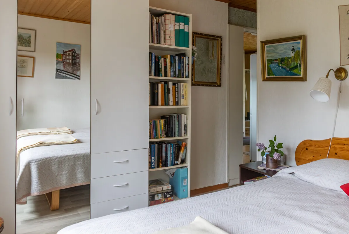 1960s Swedish Retreat with Pool and Terrace in Norrtälje - View image 19 of 31