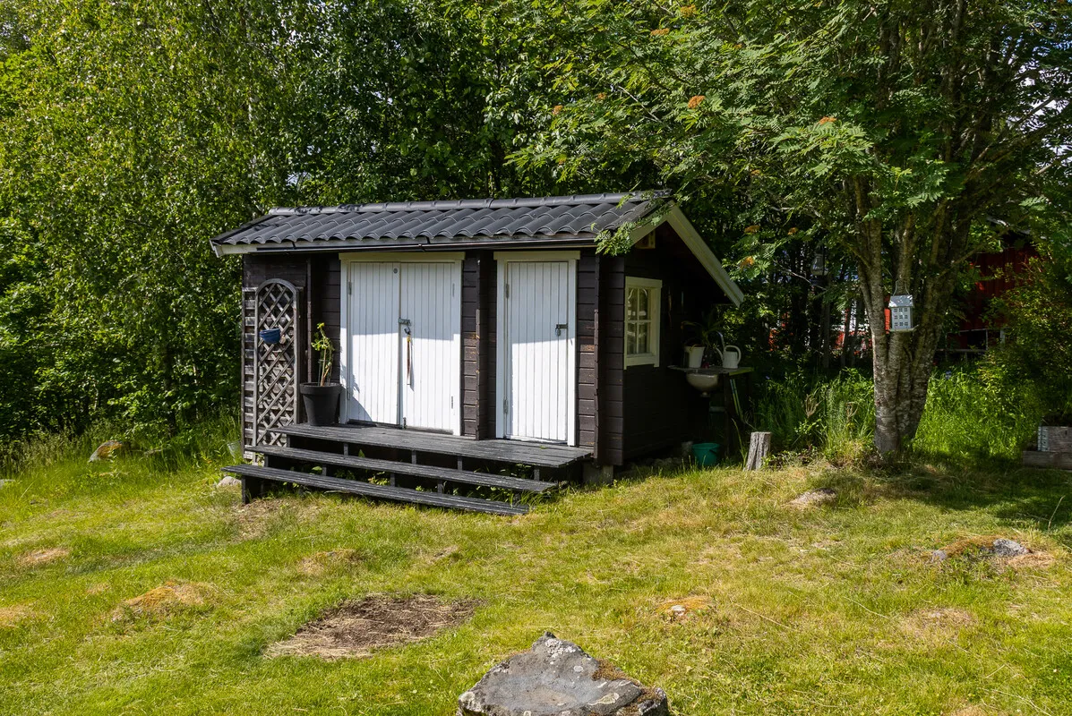 1960s Swedish Retreat with Pool and Terrace in Norrtälje - View image 26 of 31