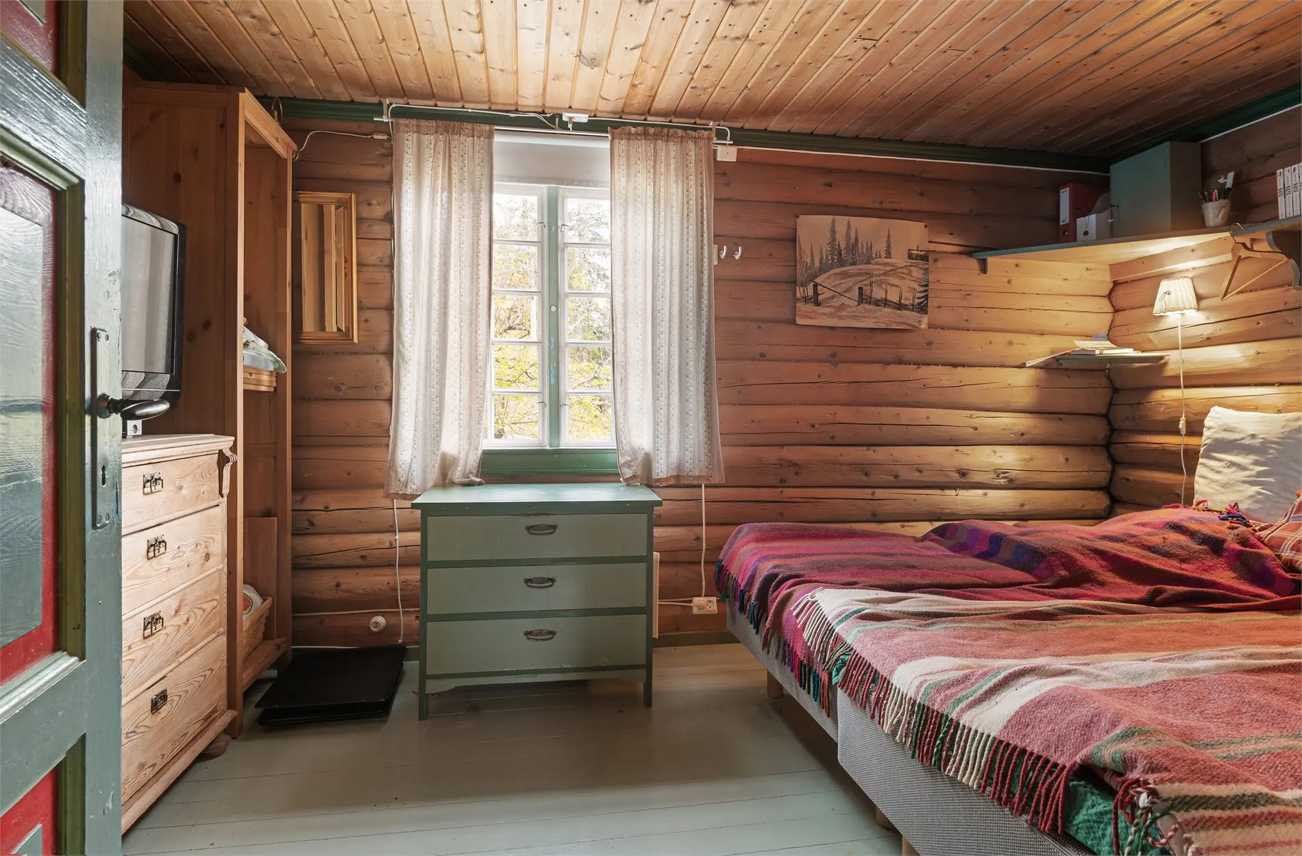 1920s Oslo Cabin Overlooking Blankvann with Expansive Grounds - View image 19 of 50