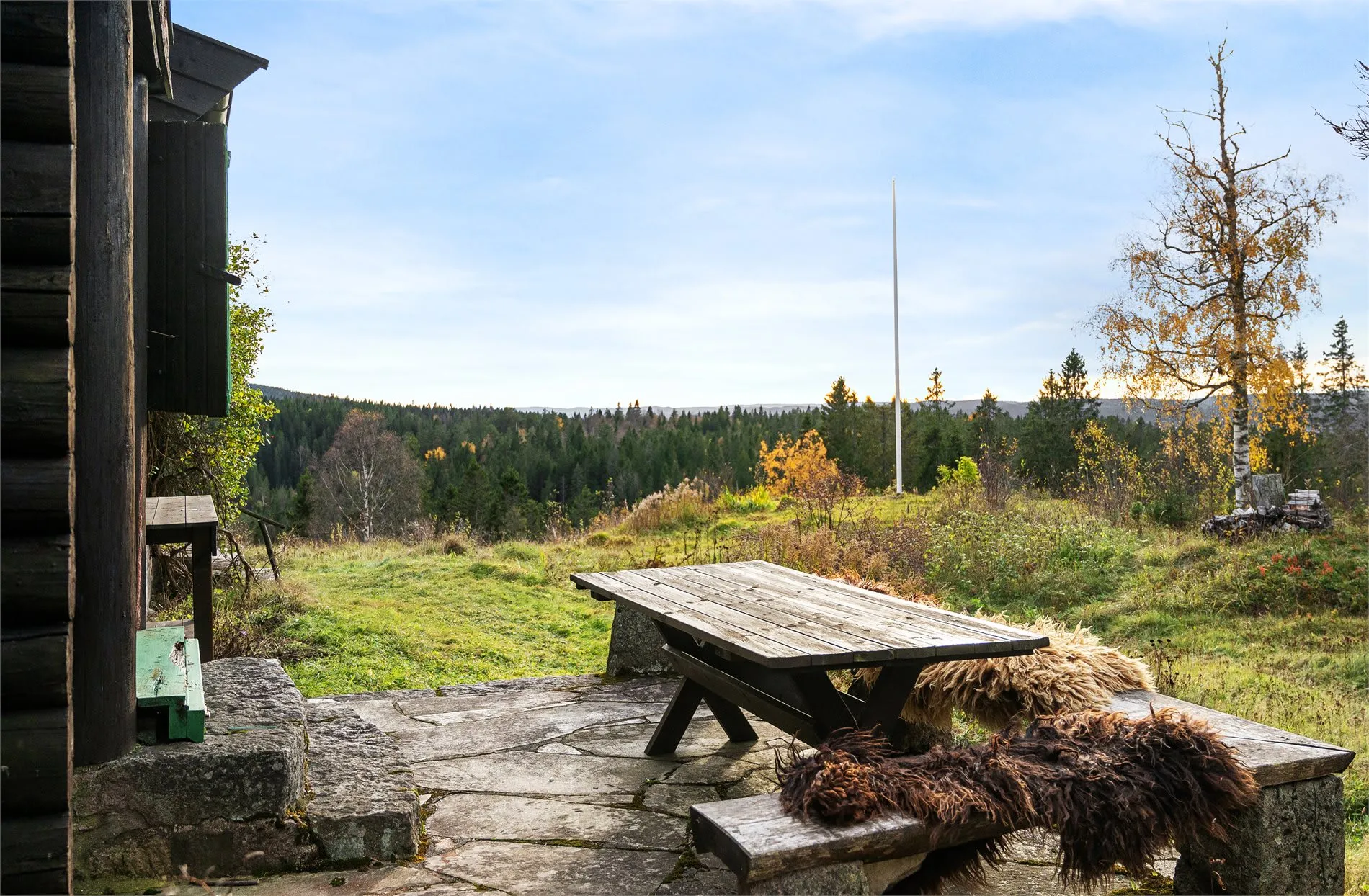 1920s Oslo Cabin Overlooking Blankvann with Expansive Grounds - View image 37 of 50