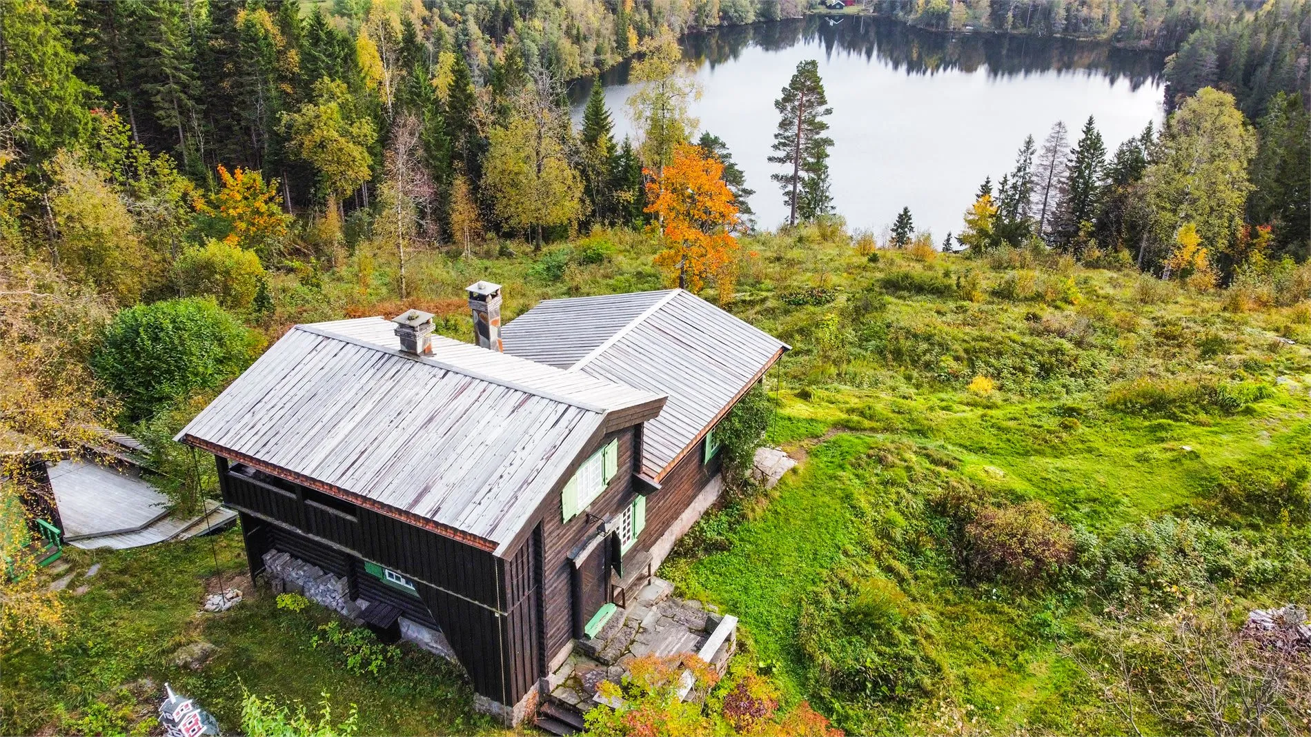 1920s Oslo Cabin Overlooking Blankvann with Expansive Grounds - View image 49 of 50