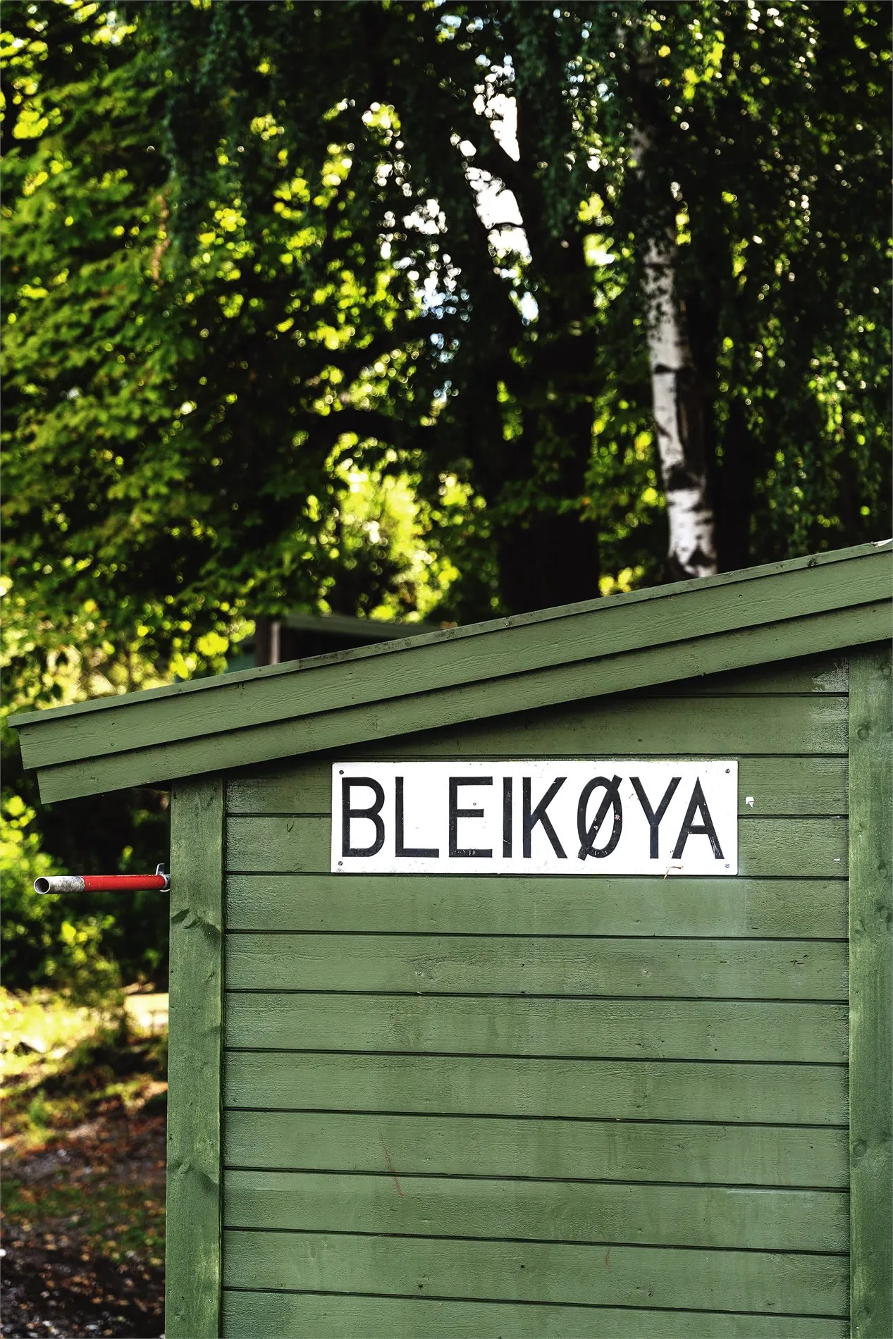 Rustic 1930s Cabin on Bleikøya with Expansive Gardens and Boat Mooring - View image 44 of 47