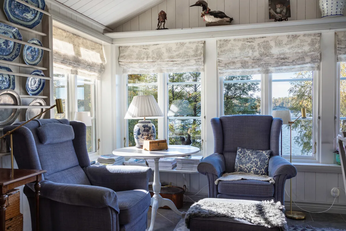 1907 Swedish Country House with Expansive Gardens and Lakeside Views - View image 20 of 67